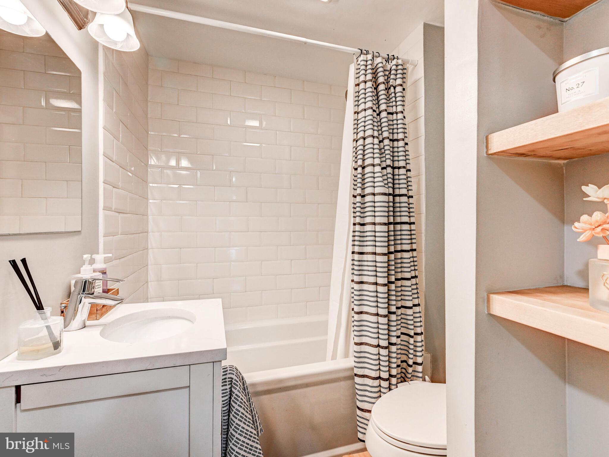 FELLS POINT HISTORIC DISTRICT - Residential