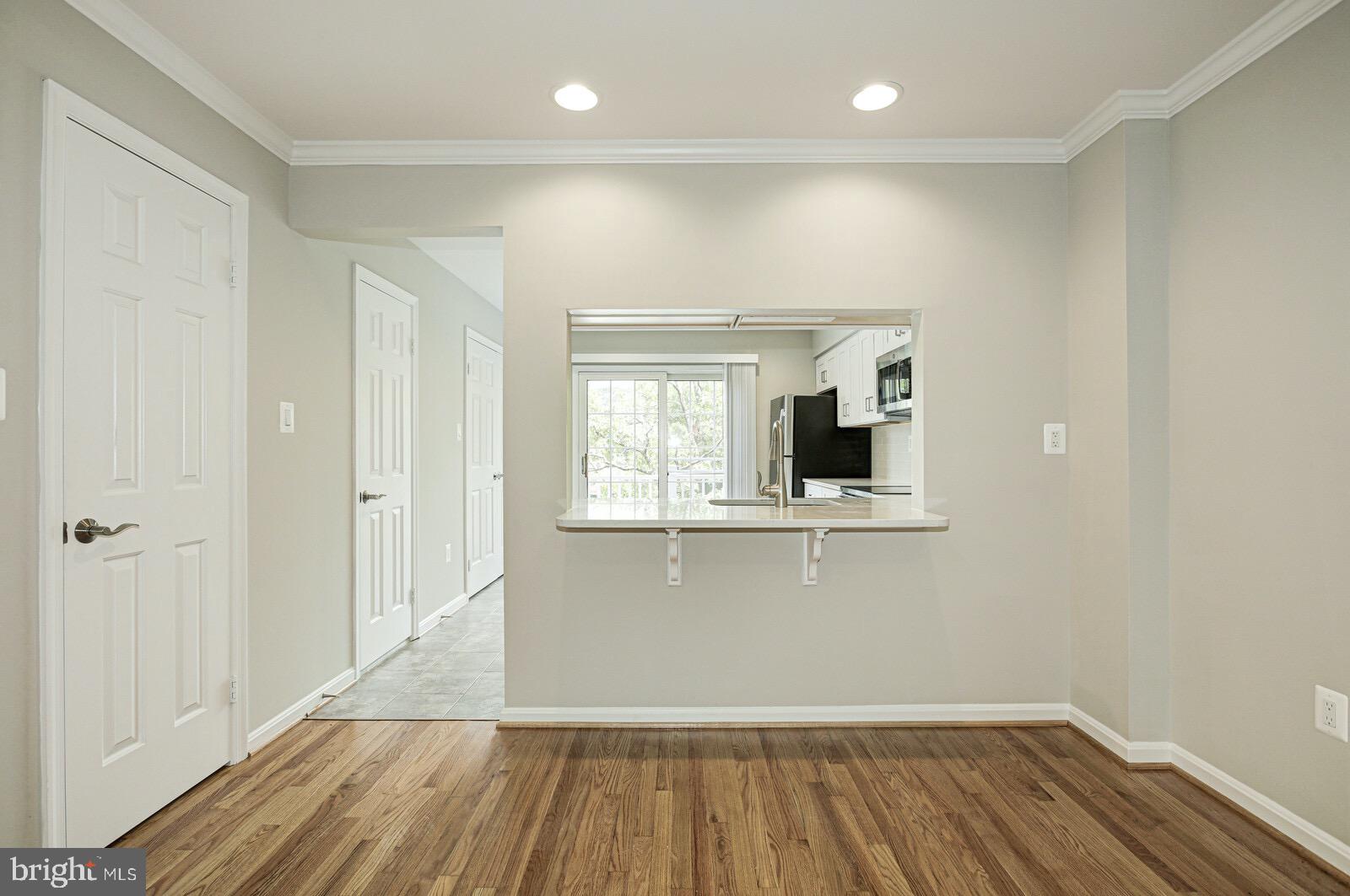 ARLINGTON RIDGE - Residential Lease