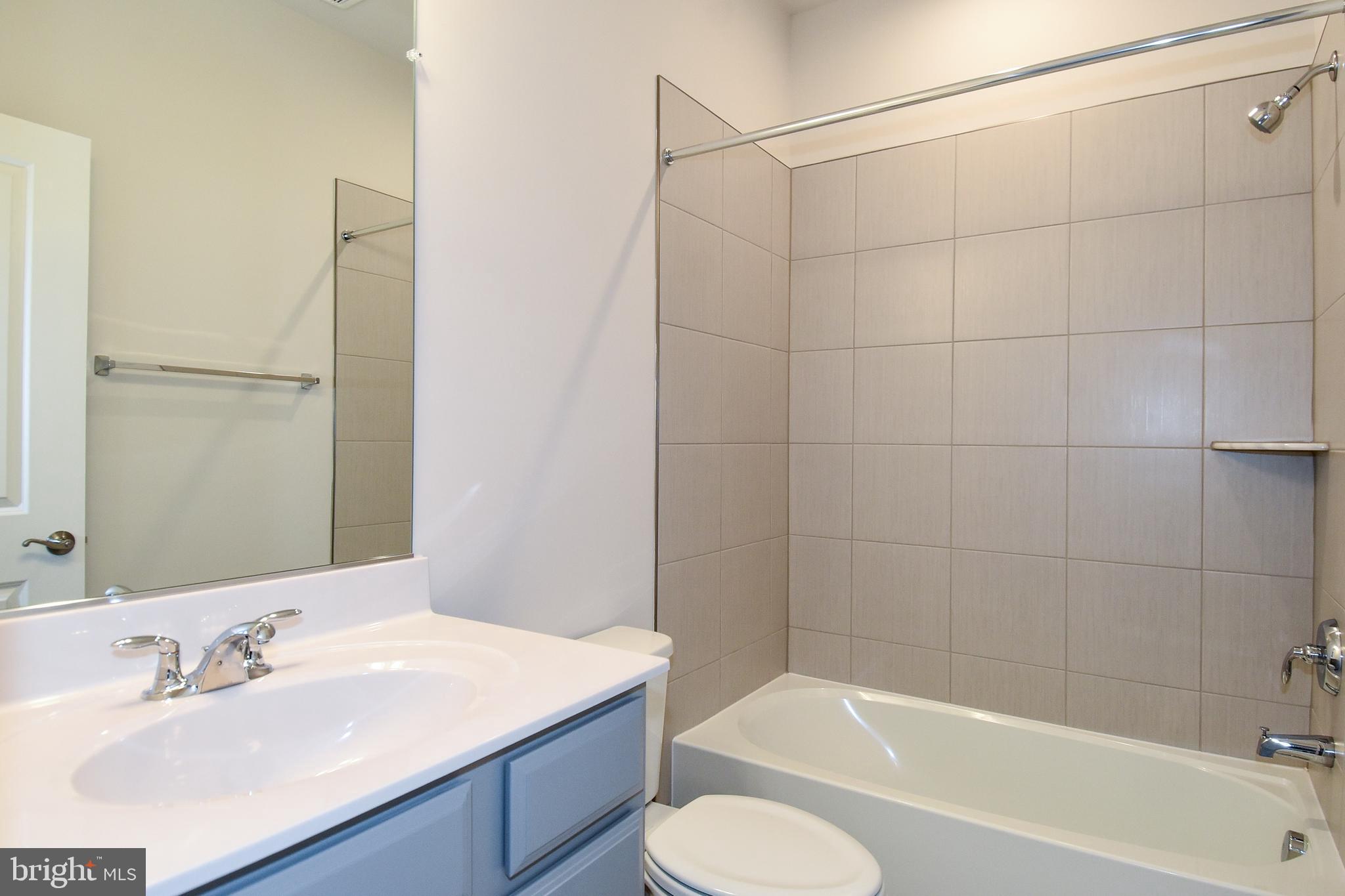 POTOMAC SHORES - Residential Lease