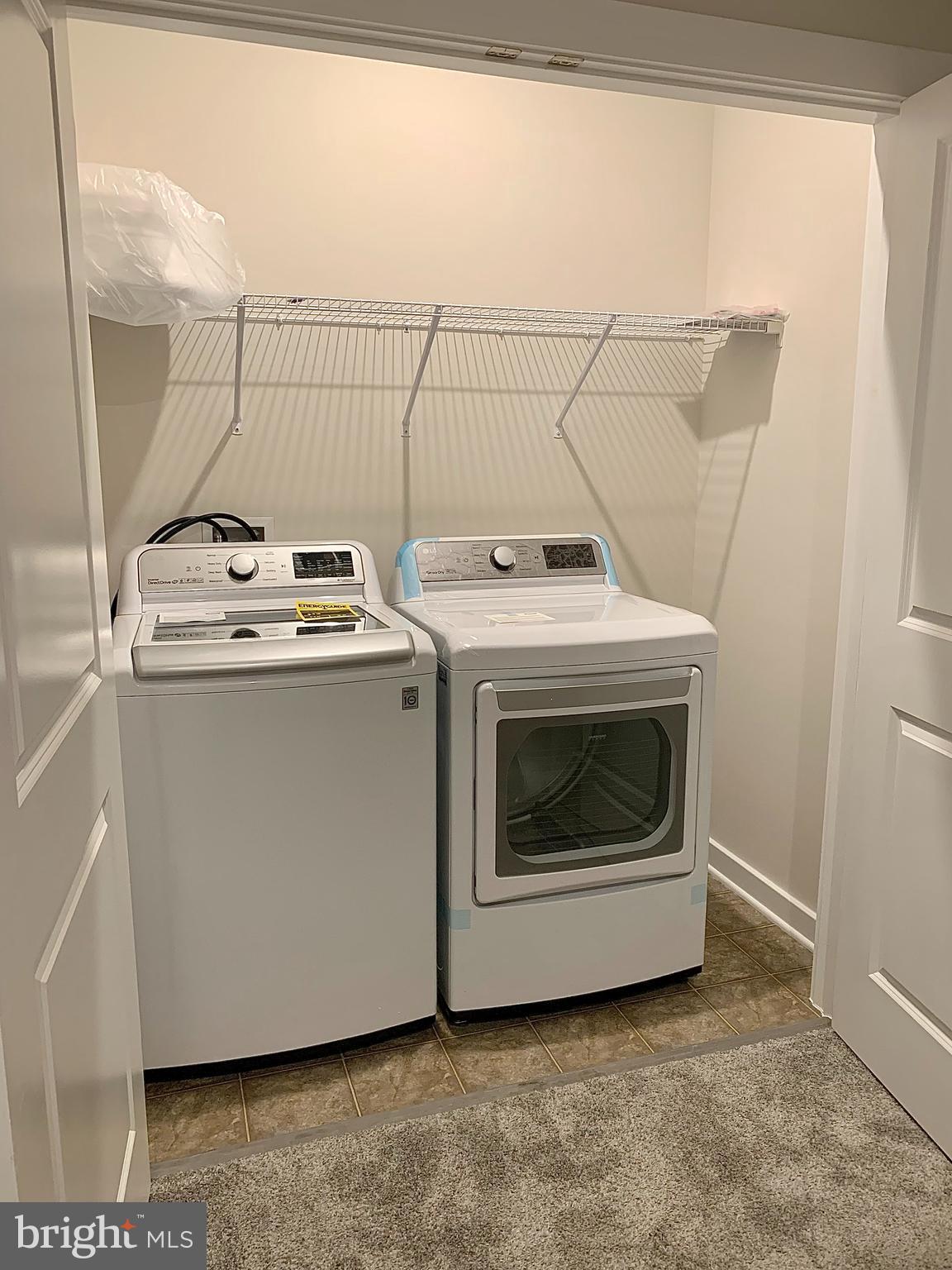 POTOMAC SHORES - Residential Lease