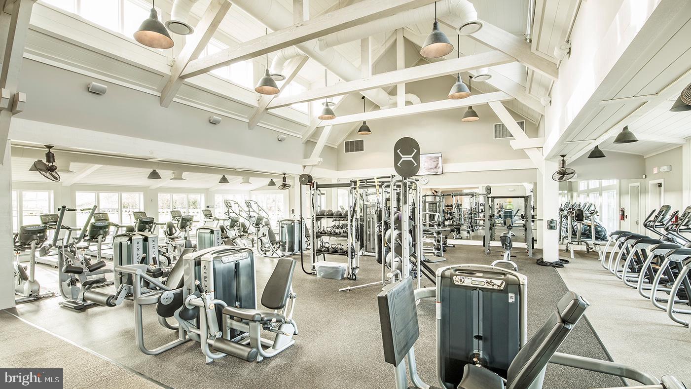 POTOMAC SHORES - Residential Lease