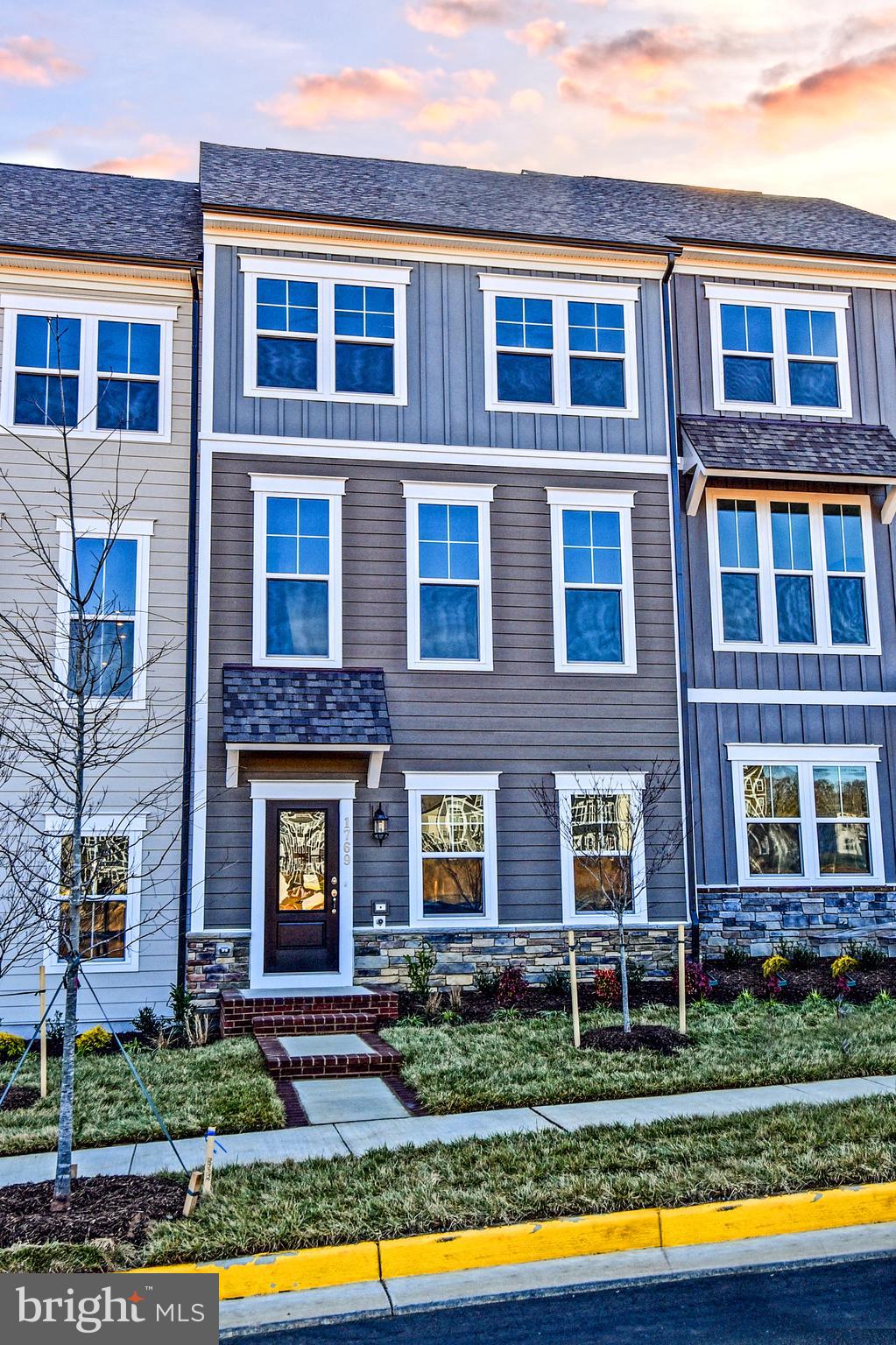 POTOMAC SHORES - Residential Lease