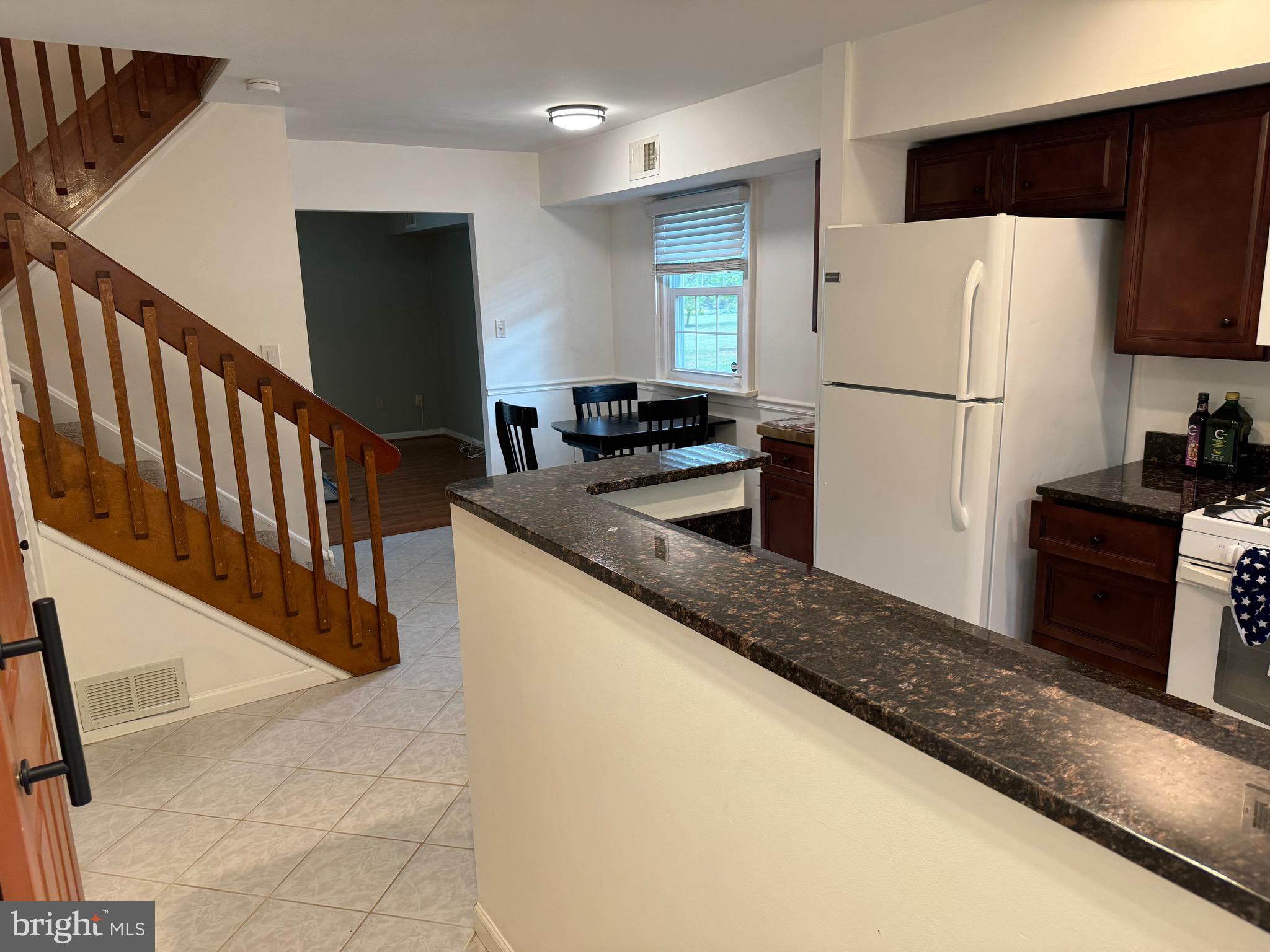 470 DRESHER ROAD B-5