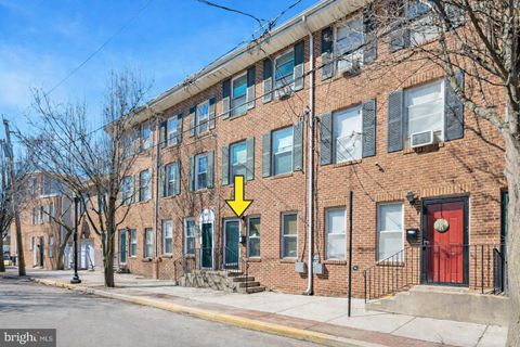 817 KIRKWOOD STREET WILMINGTON DE 19801