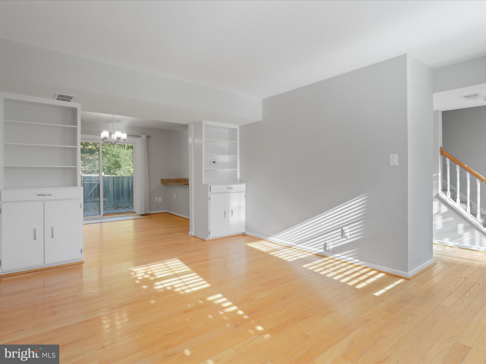 DANBURY FOREST - Residential