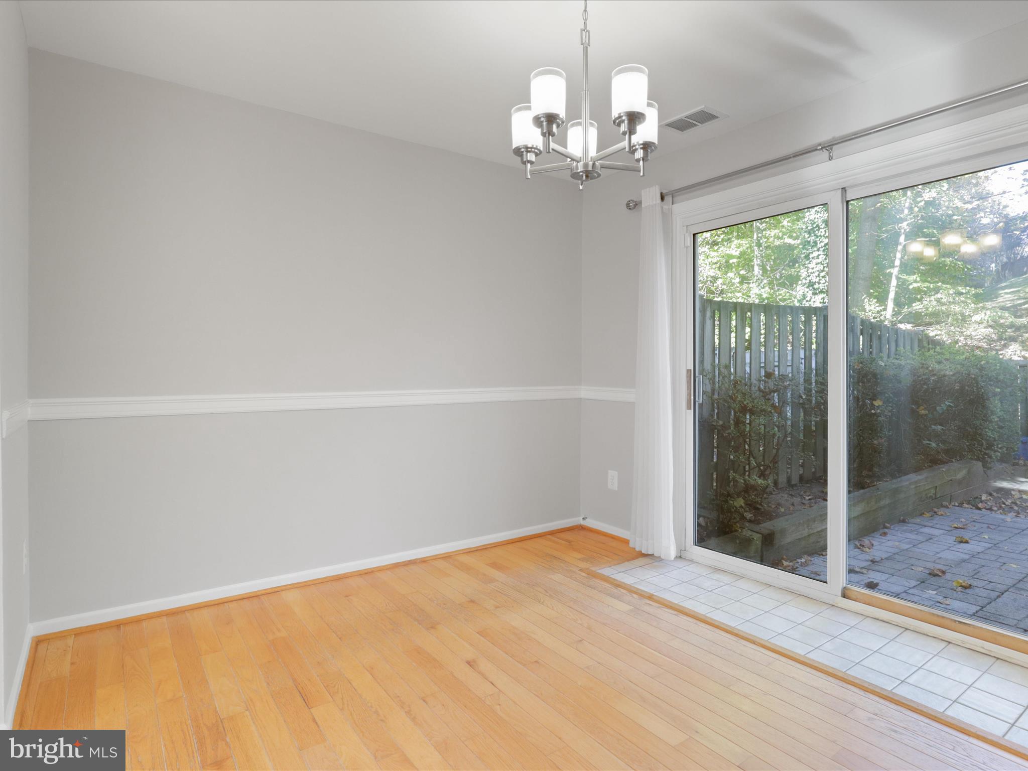 DANBURY FOREST - Residential