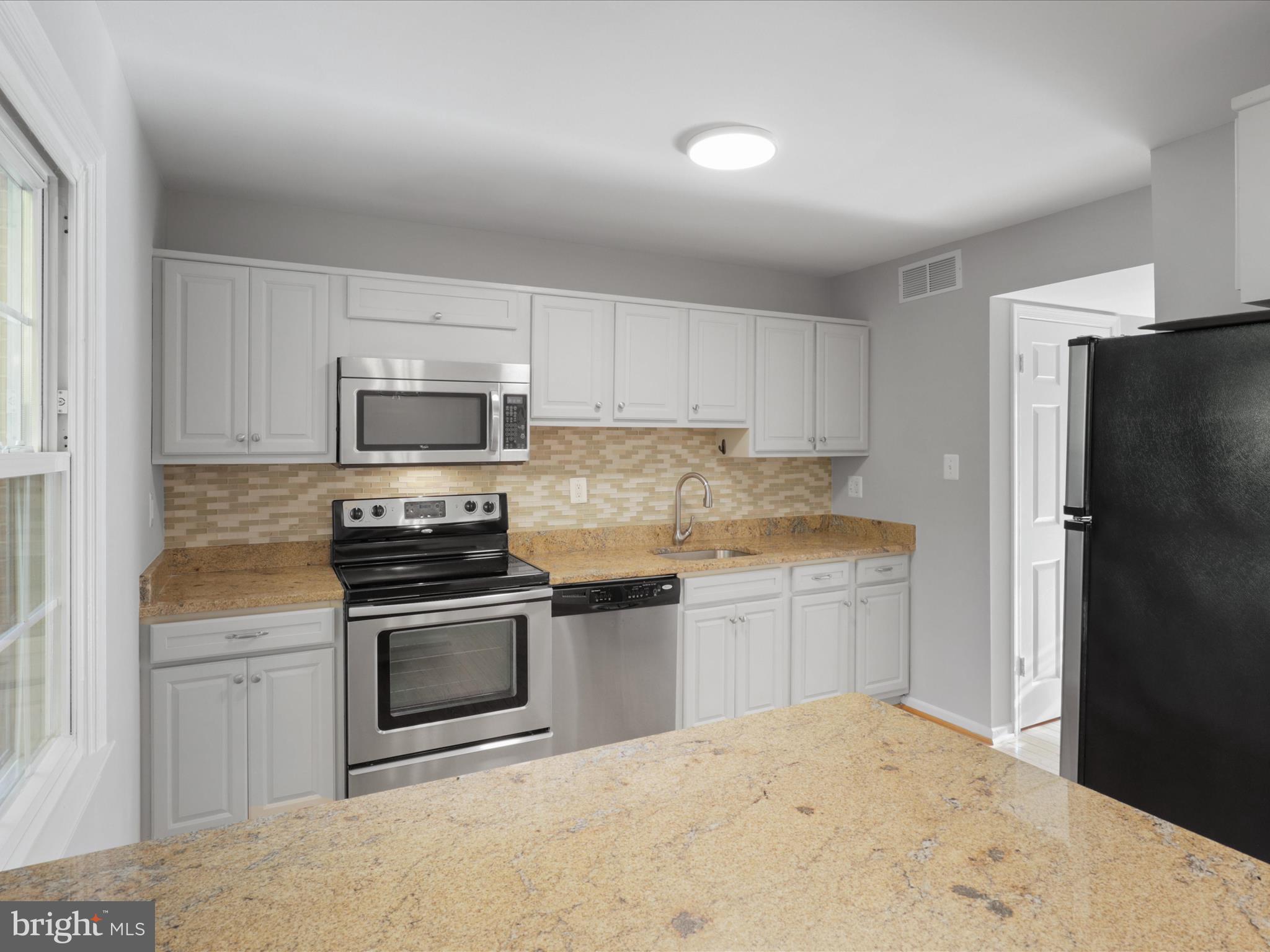 DANBURY FOREST - Residential