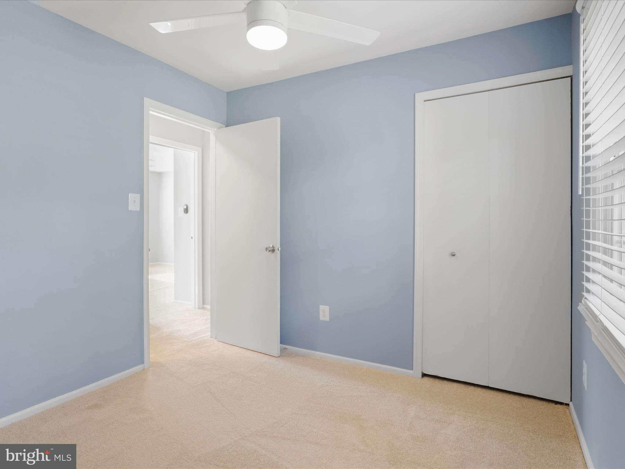 DANBURY FOREST - Residential