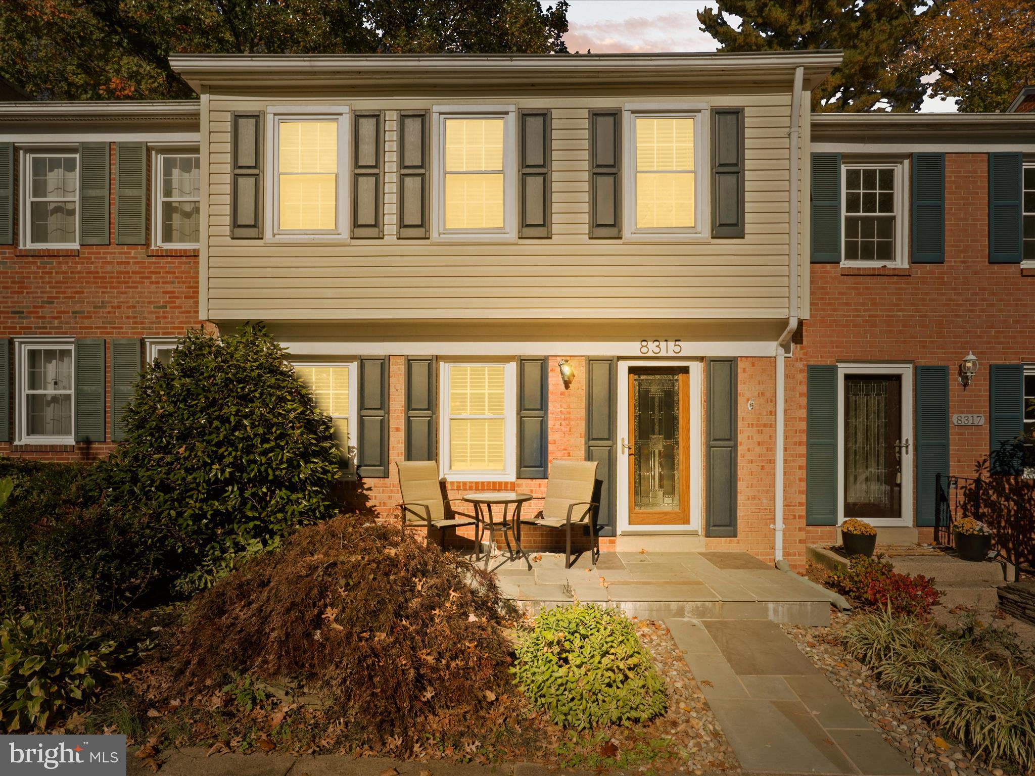 DANBURY FOREST - Residential