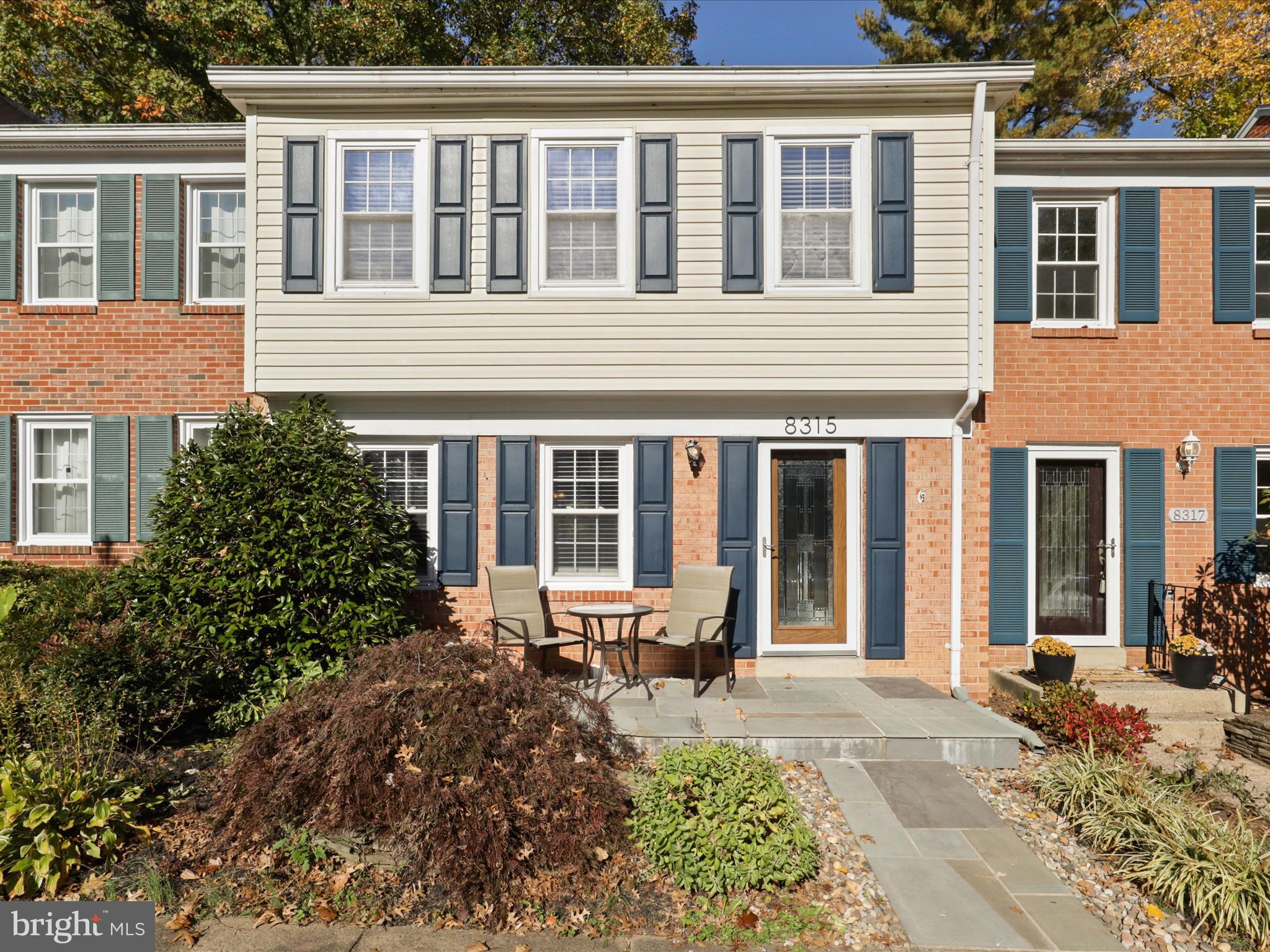 DANBURY FOREST - Residential