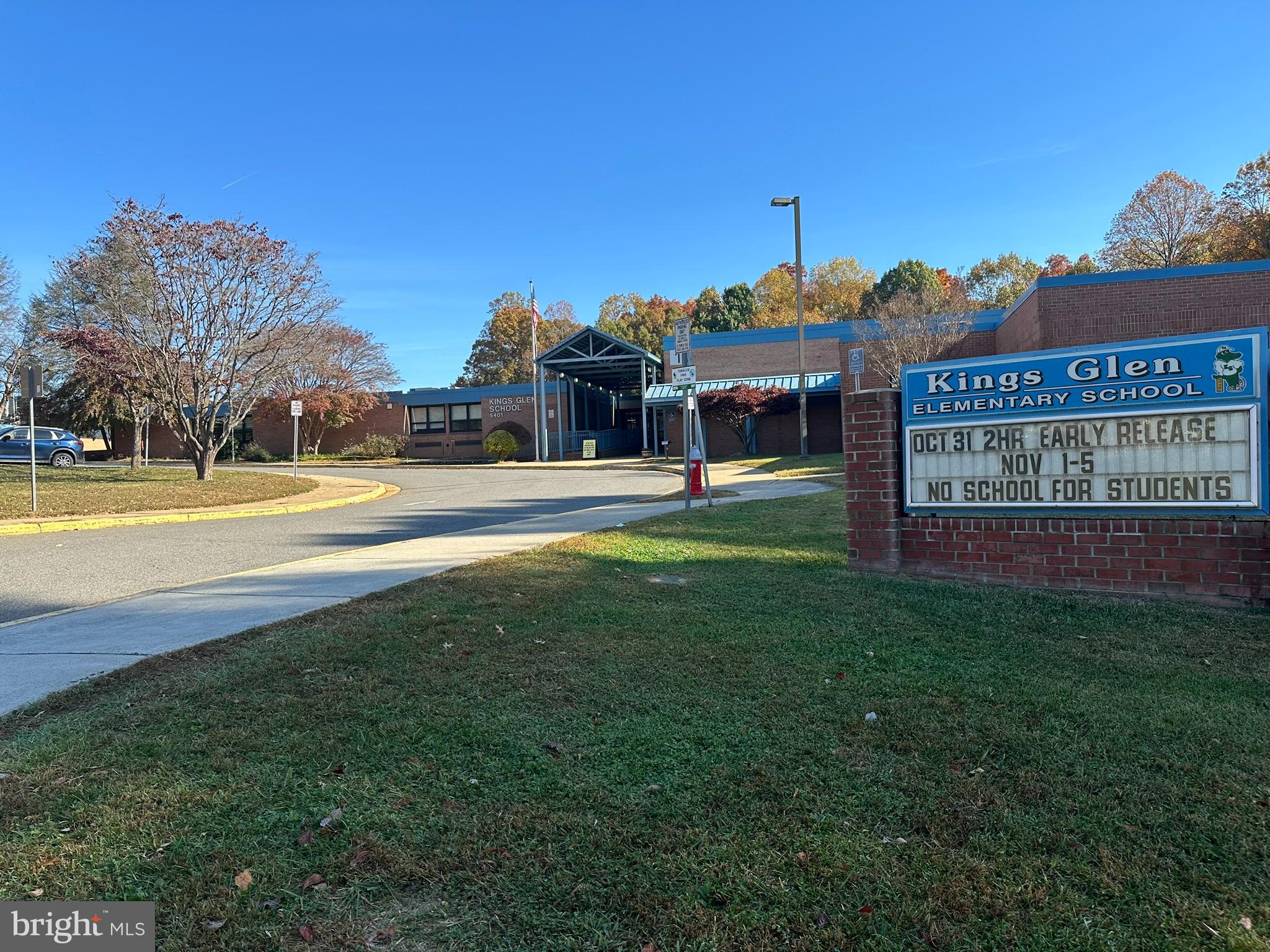 DANBURY FOREST - Residential