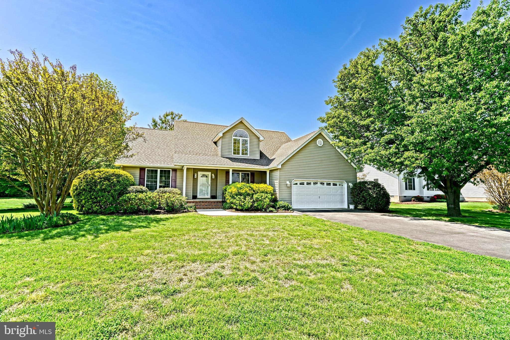 6 ZANES COURT