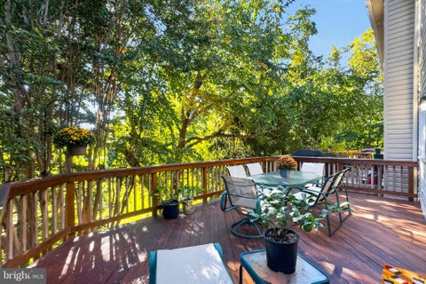 Townhouse For Sale - 6727 Dorothy Giles Court<br/> ALEXANDRIA, VA 22315