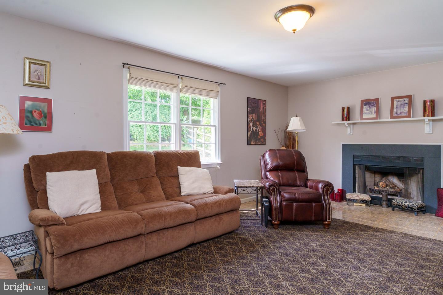 FARMING RIDGE - Residential