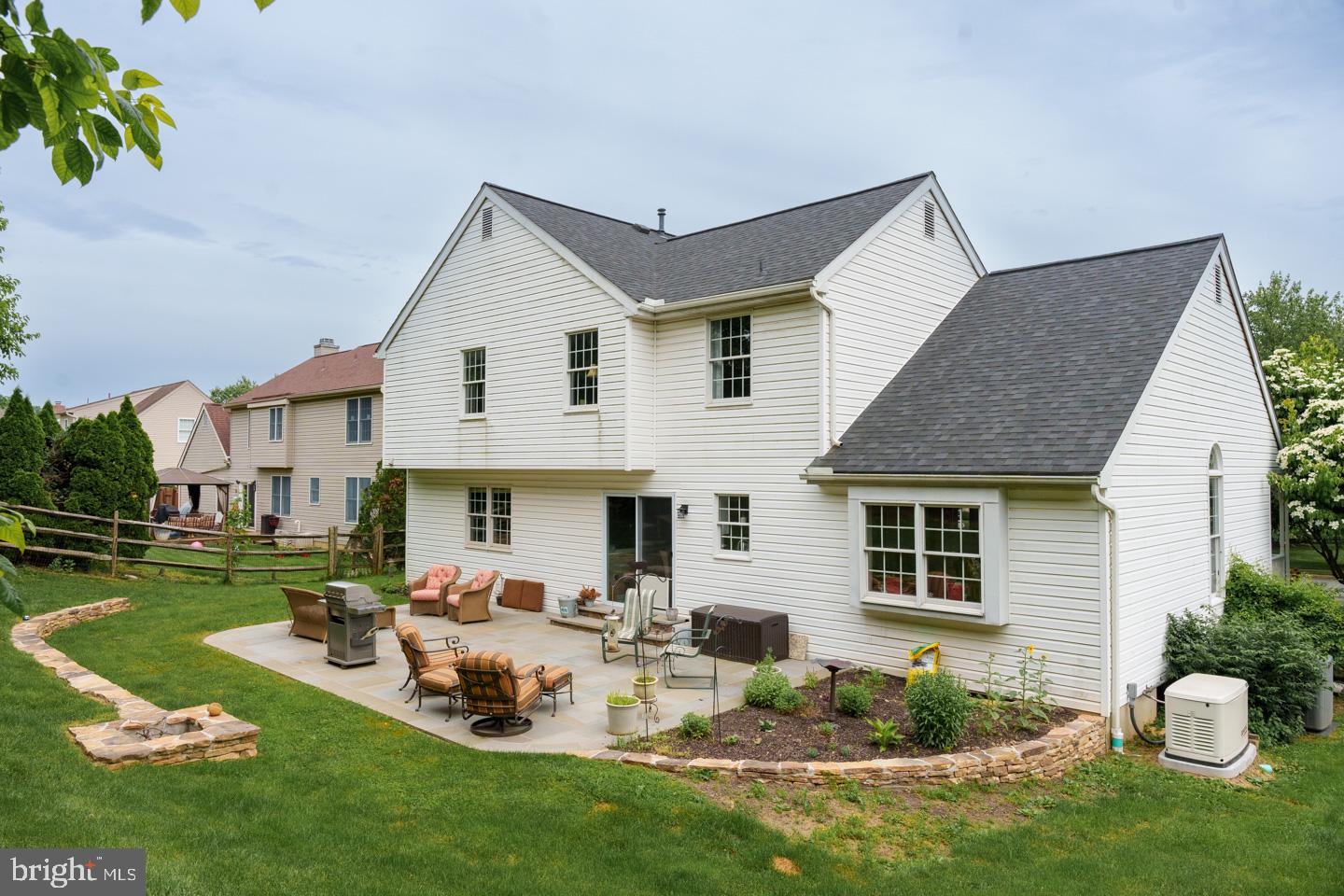 FARMING RIDGE - Residential