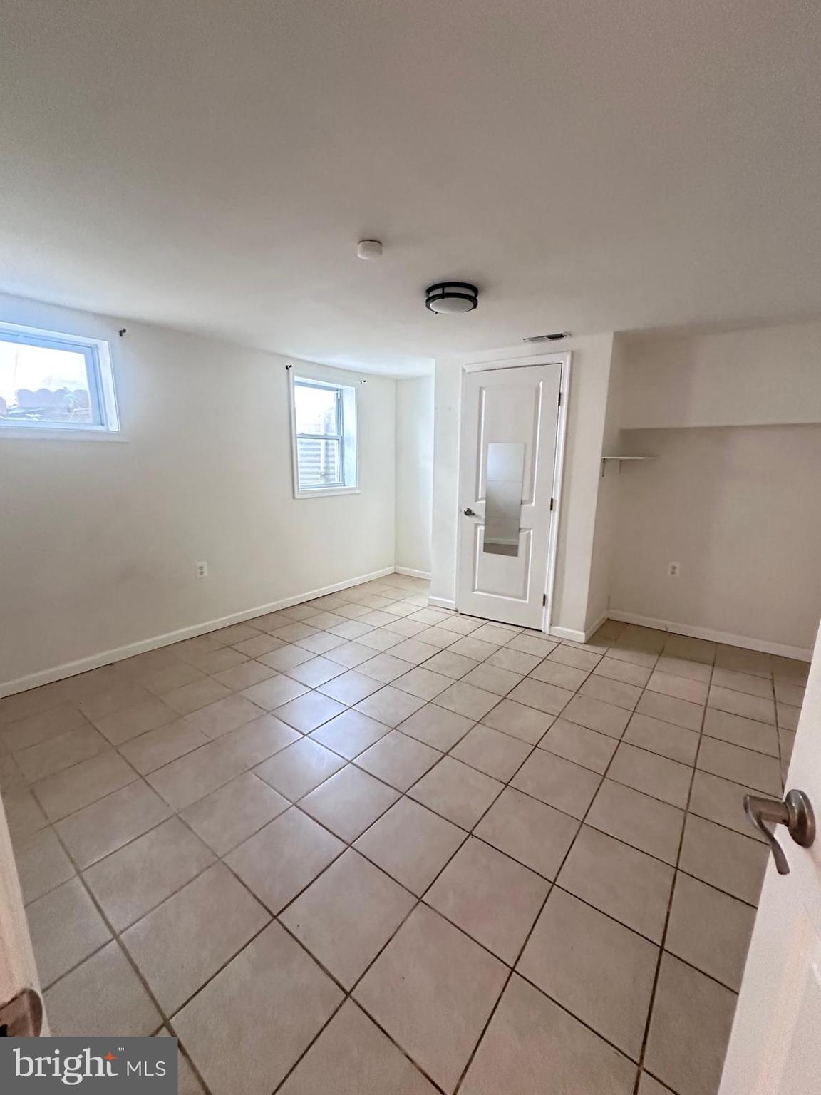 GREENWOOD FOREST - Residential Lease