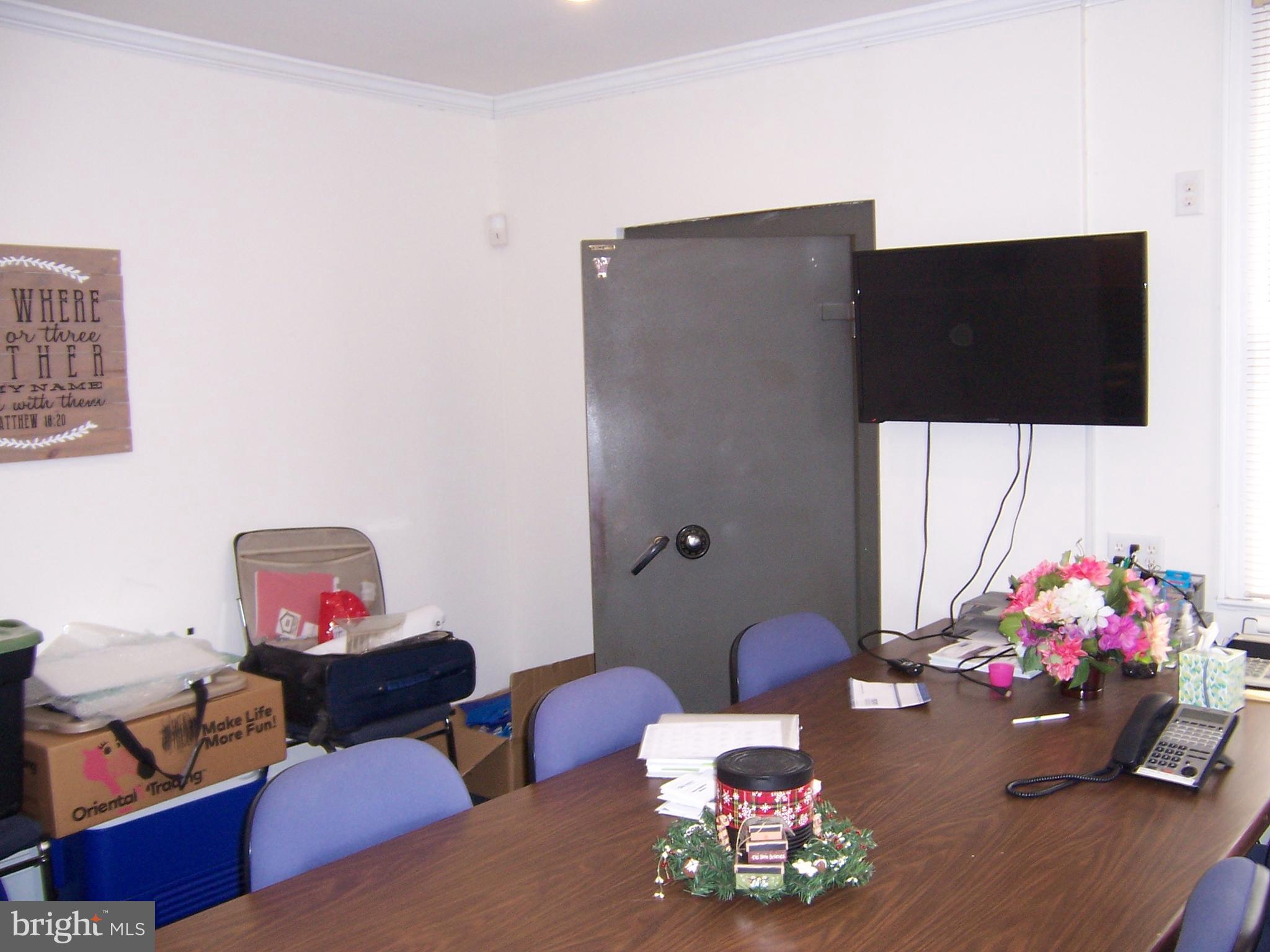 AUBURNDALE - Commercial Sale