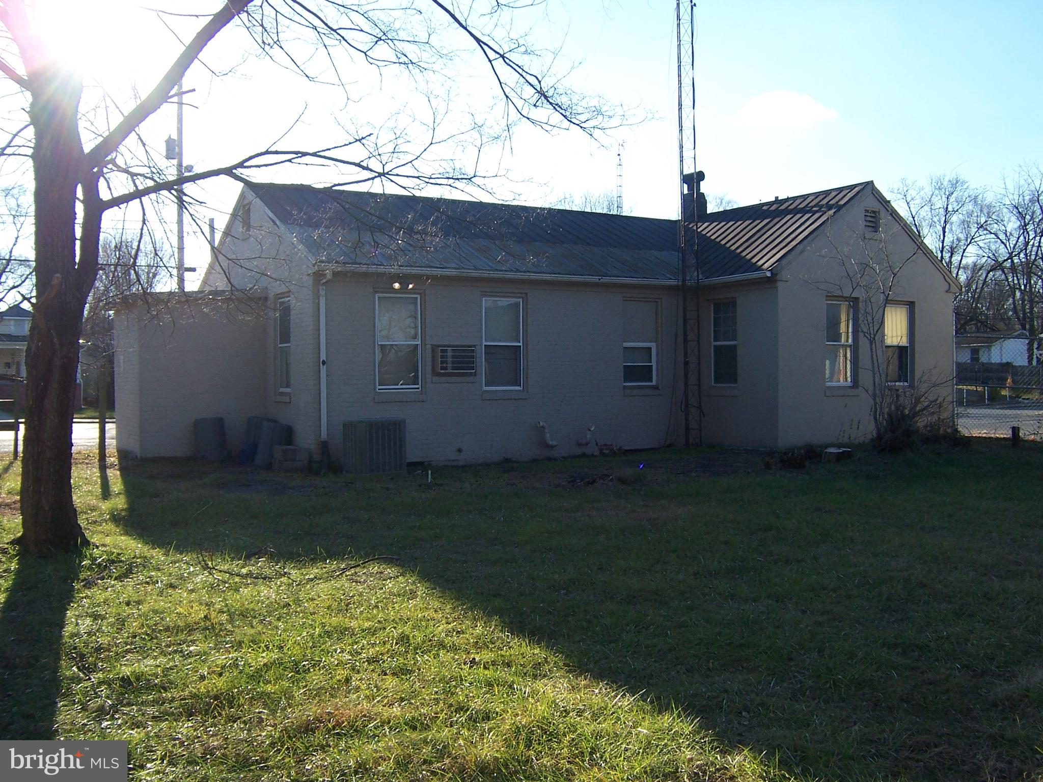 AUBURNDALE - Commercial Sale