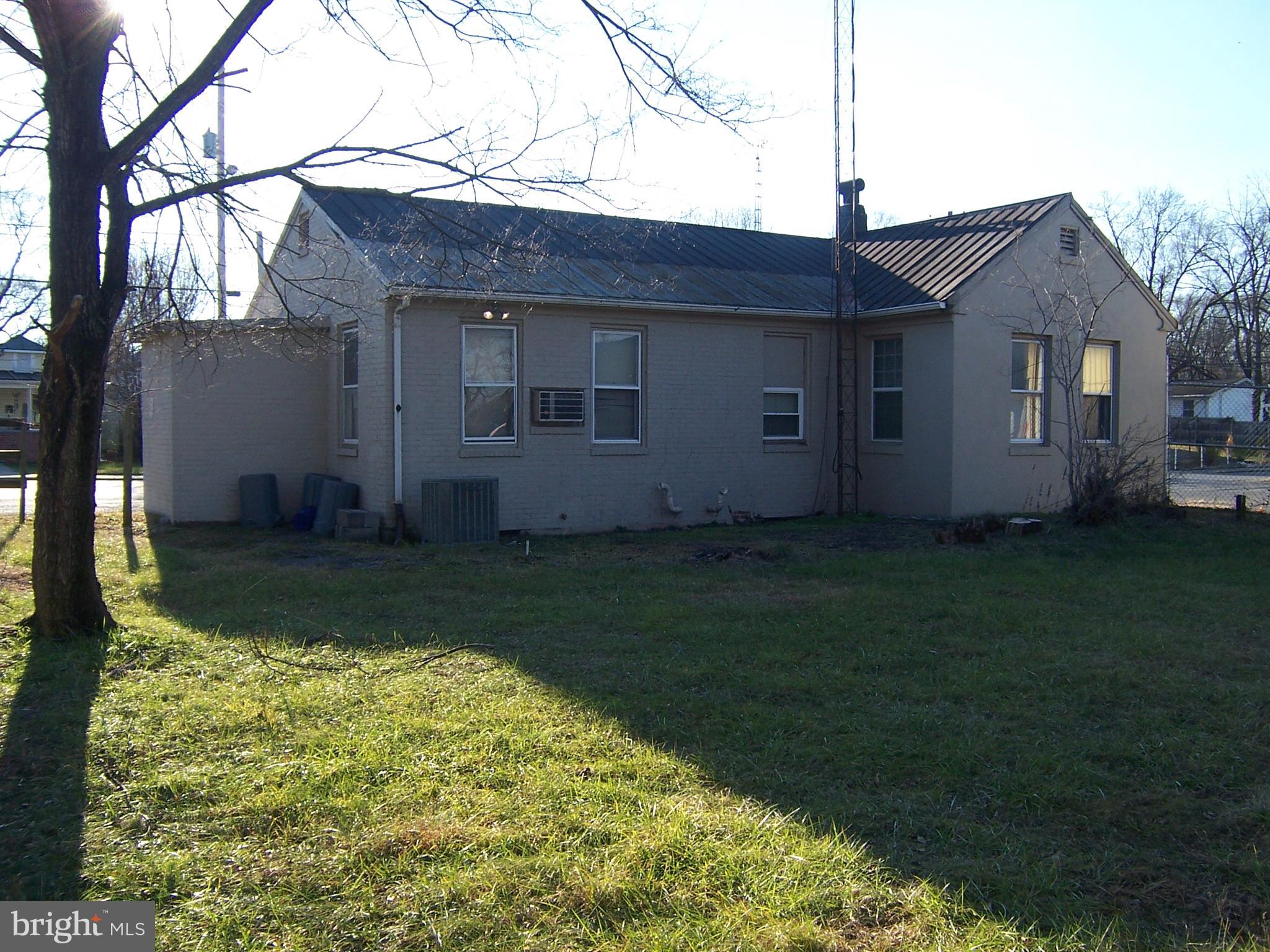 AUBURNDALE - Commercial Sale