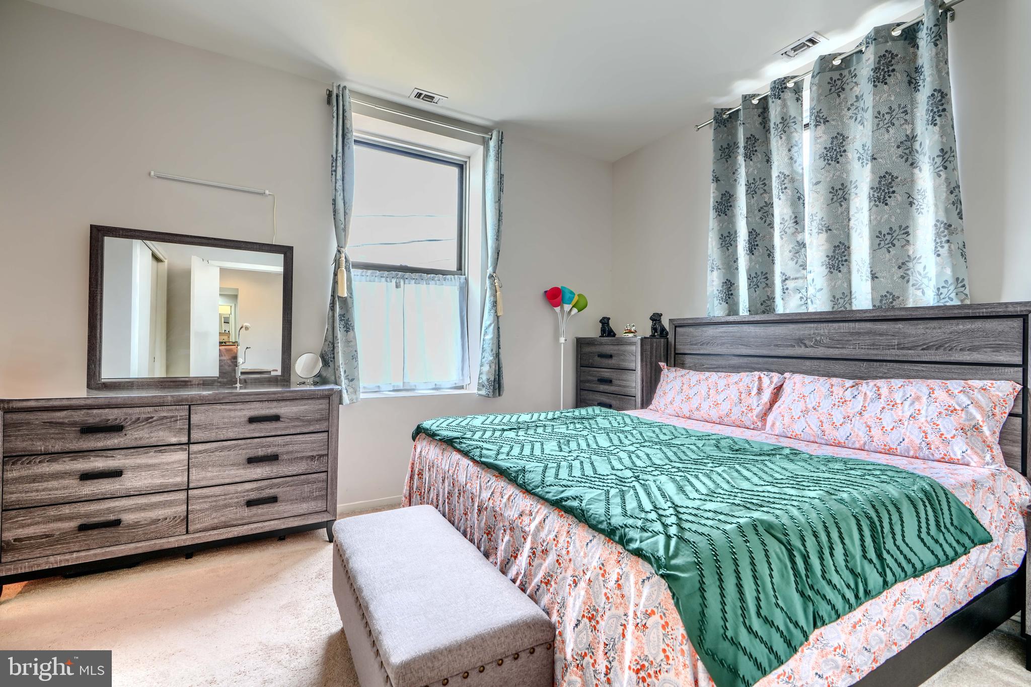 FEDERAL HILL HISTORIC DISTRICT - Residential Lease