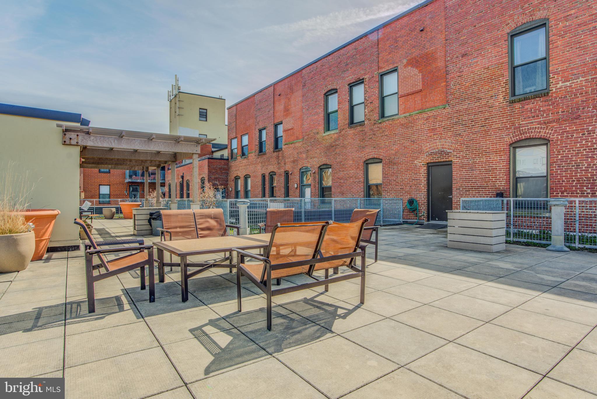 FEDERAL HILL HISTORIC DISTRICT - Residential Lease