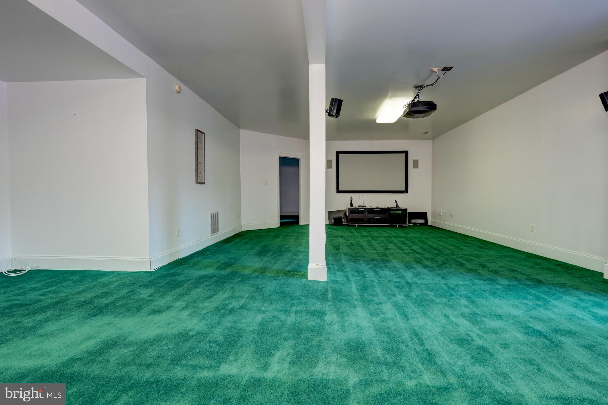 HOYLES MILL VILLAGE - Residential Lease