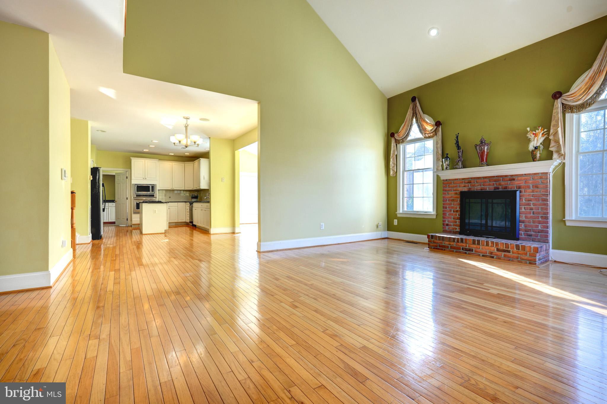 HOYLES MILL VILLAGE - Residential Lease