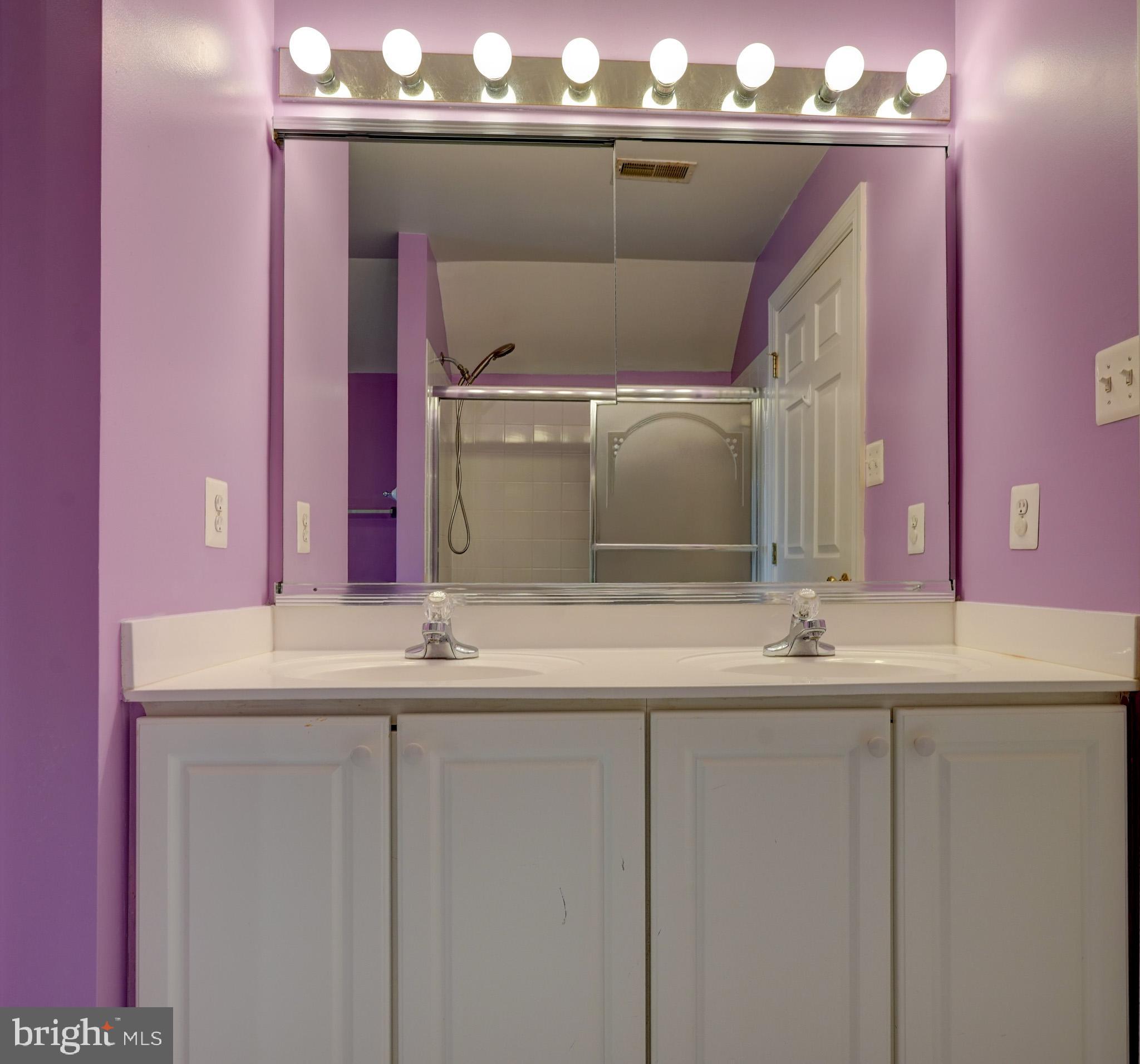 HOYLES MILL VILLAGE - Residential Lease