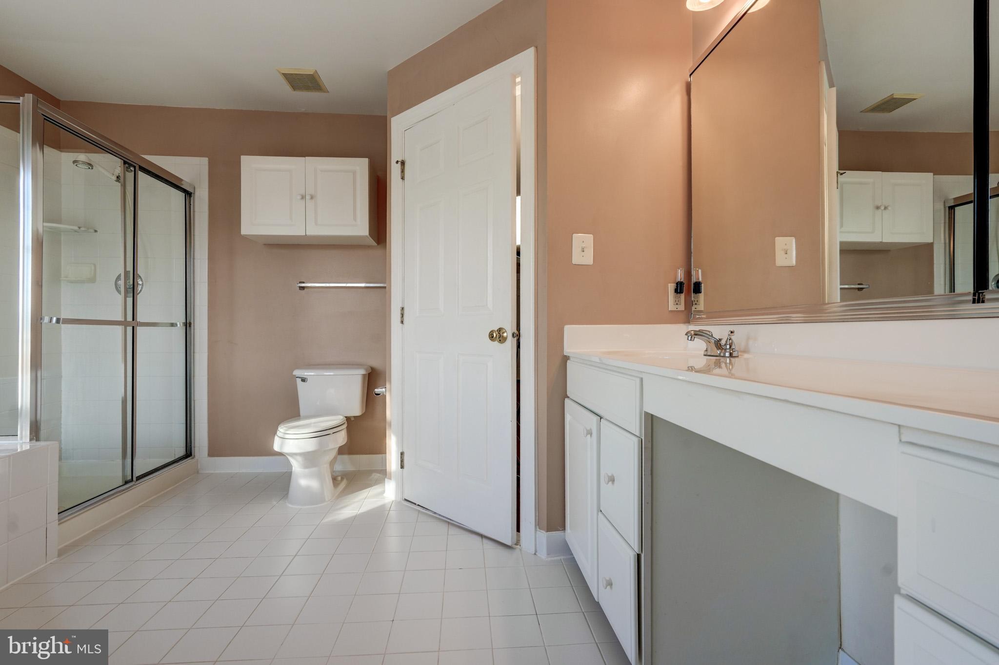 HOYLES MILL VILLAGE - Residential Lease