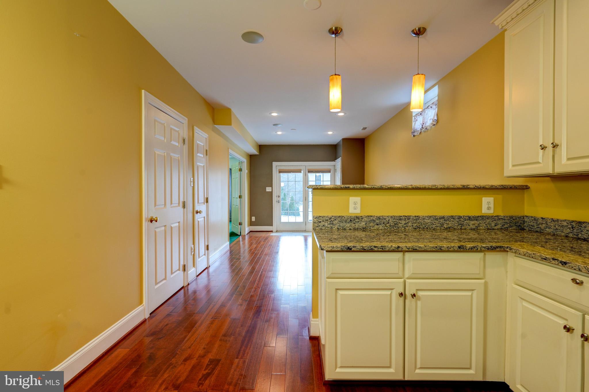 HOYLES MILL VILLAGE - Residential Lease