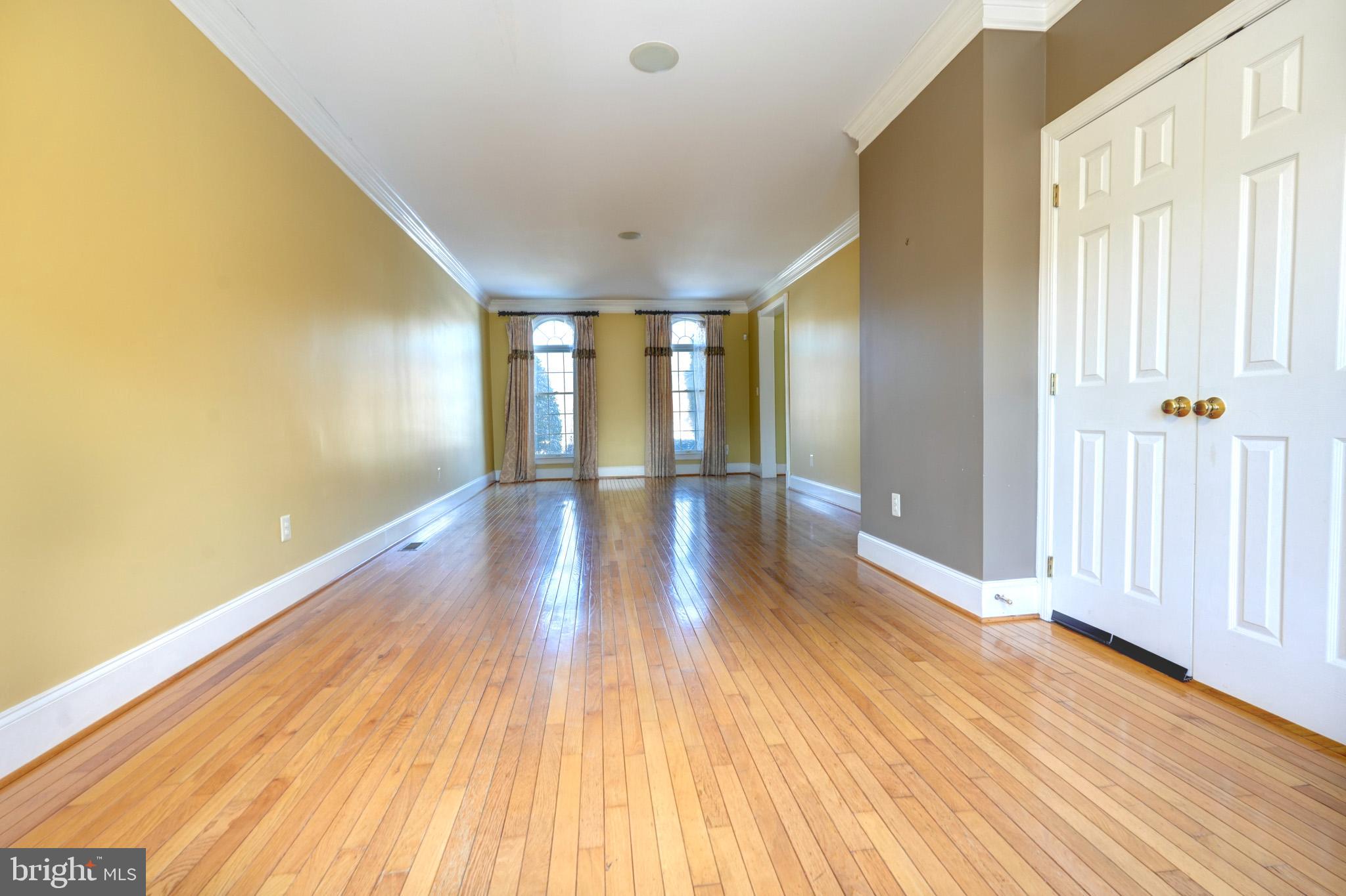 HOYLES MILL VILLAGE - Residential Lease