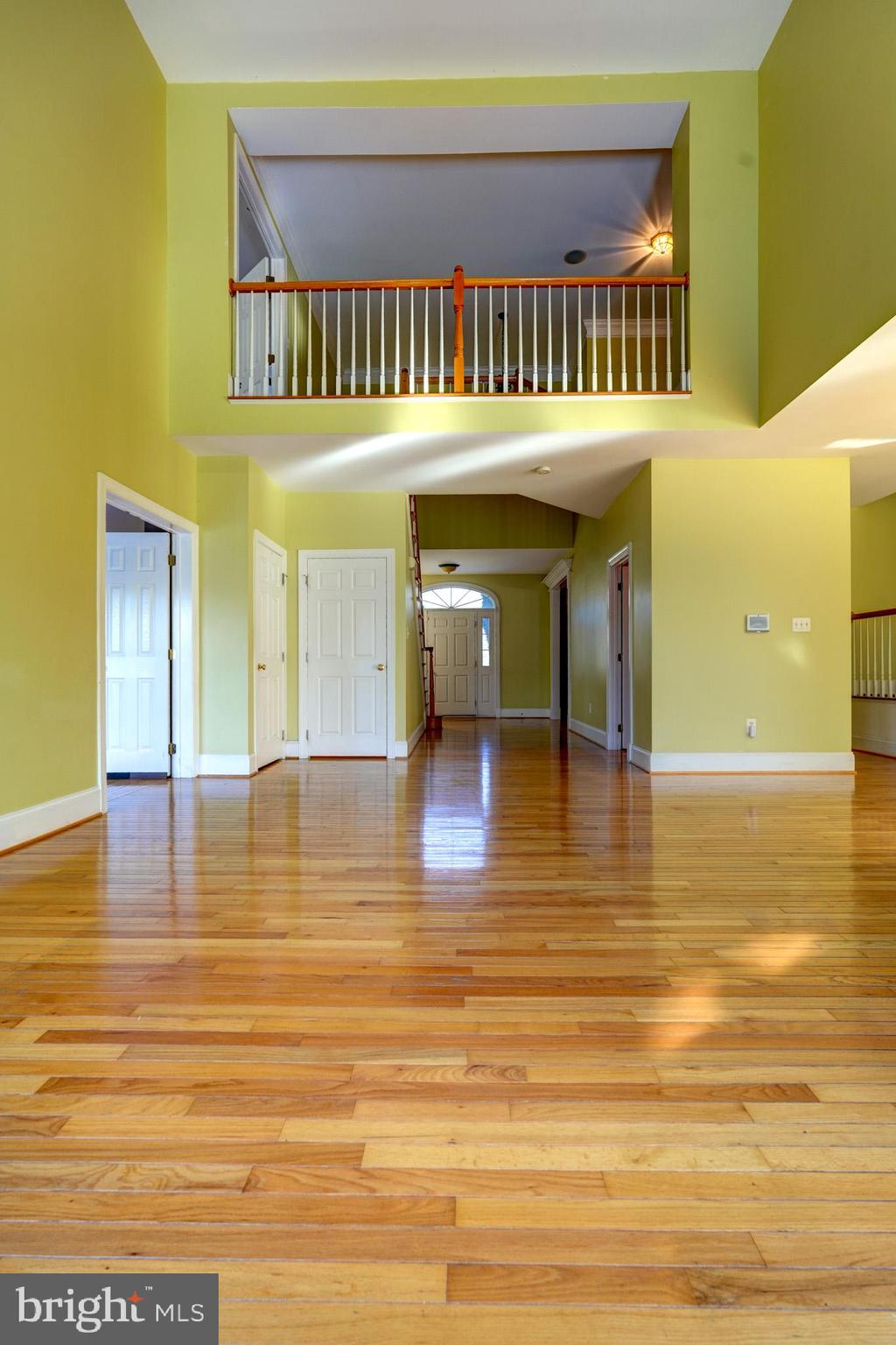 HOYLES MILL VILLAGE - Residential Lease