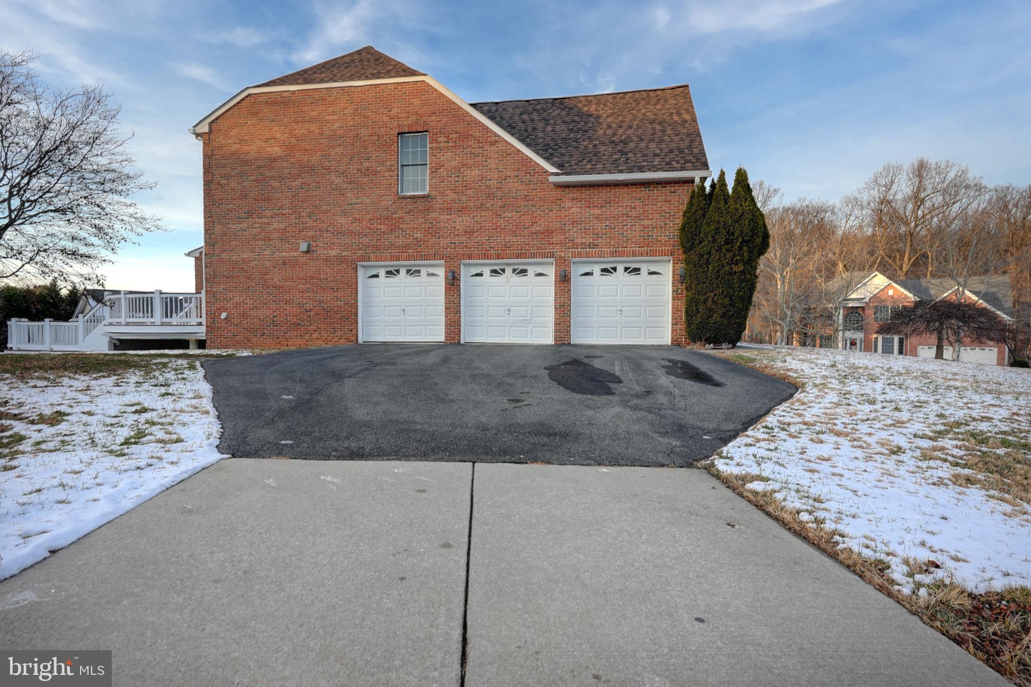 HOYLES MILL VILLAGE - Residential Lease