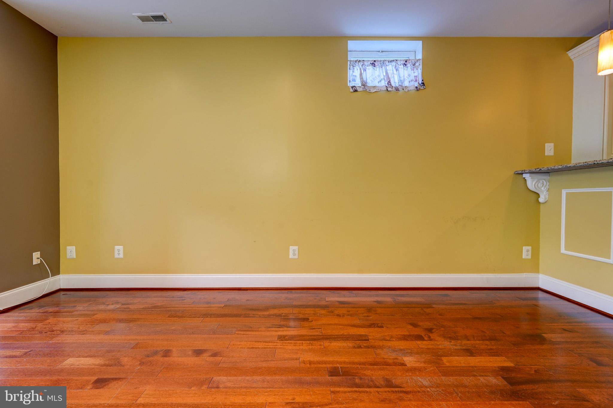 HOYLES MILL VILLAGE - Residential Lease