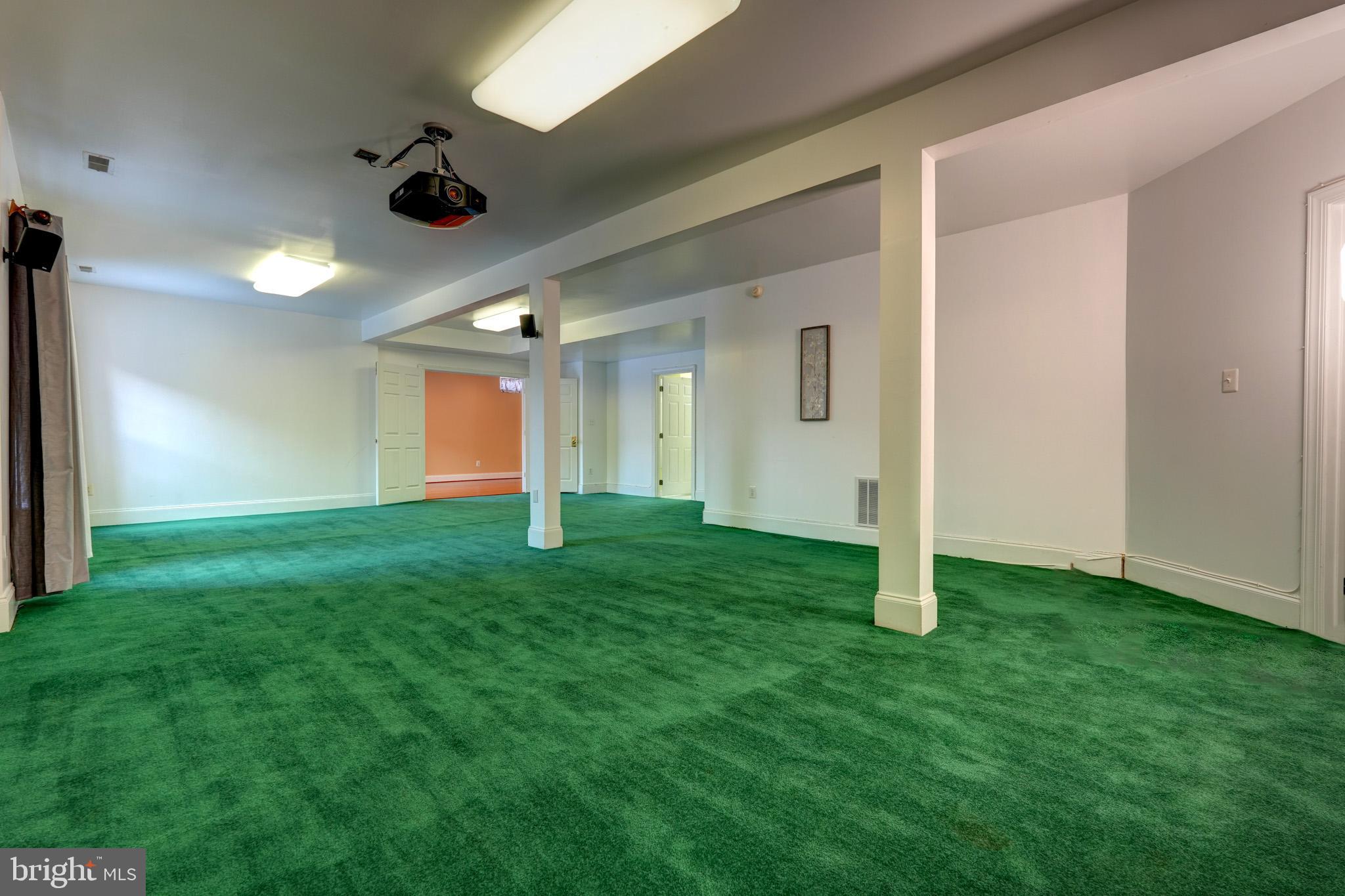 HOYLES MILL VILLAGE - Residential Lease