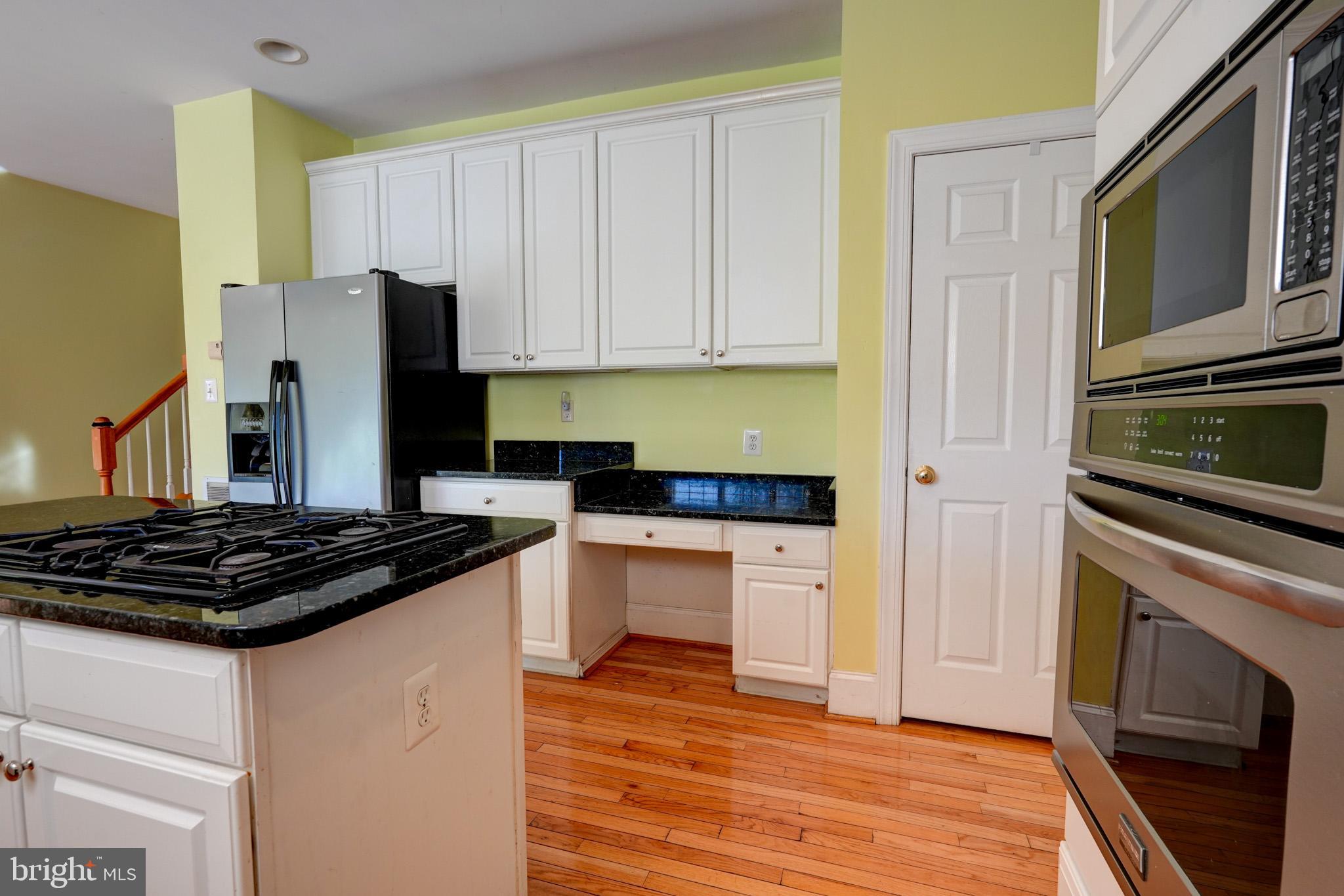 HOYLES MILL VILLAGE - Residential Lease