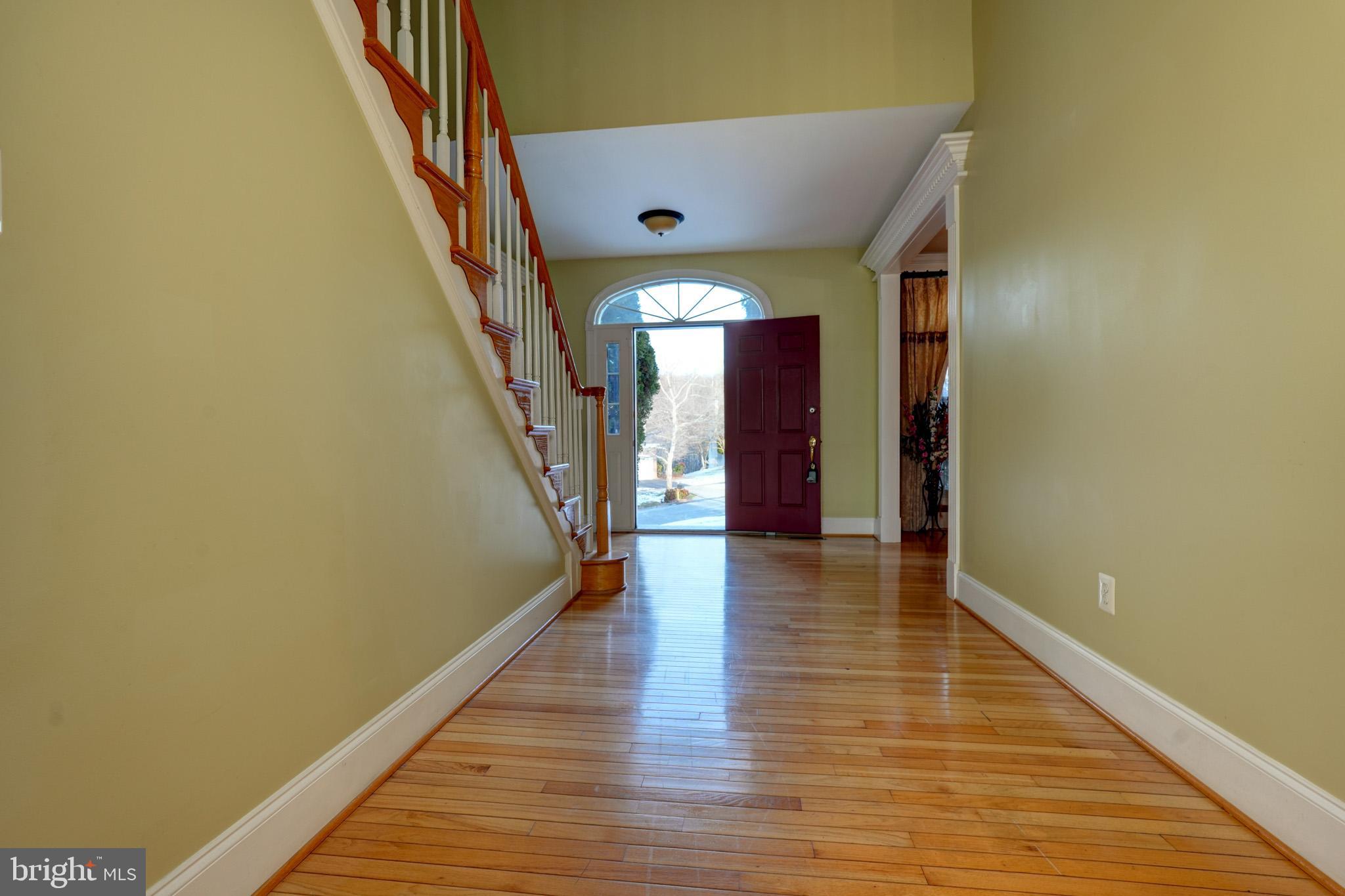 HOYLES MILL VILLAGE - Residential Lease