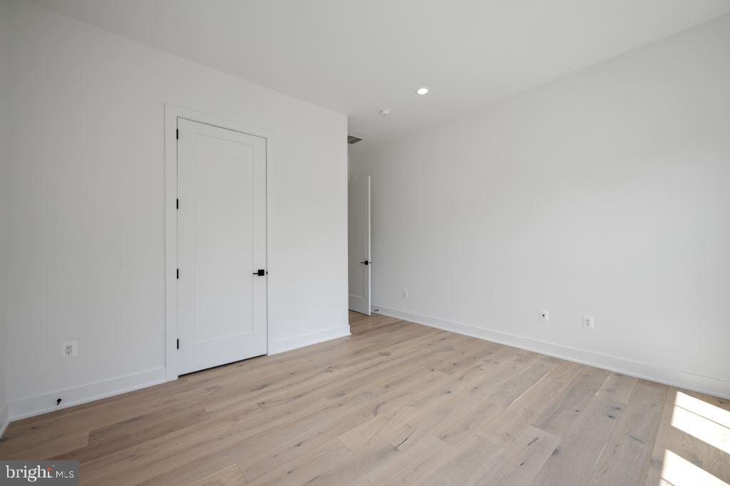 TOLL BROTHERS AT WOODBURN - Residential