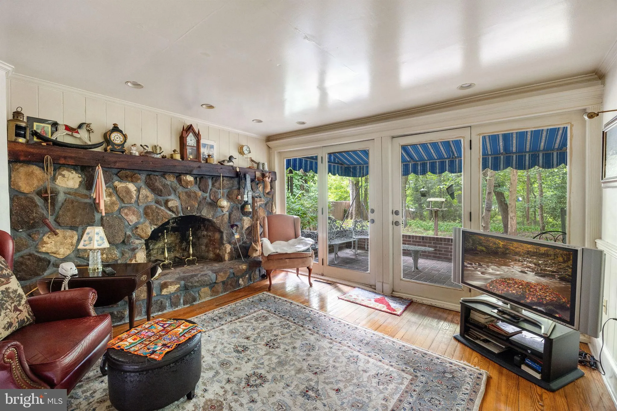 Gibbsboro, New Jersey 08026, United States, 4 Bedrooms Bedrooms, ,2 BathroomsBathrooms,Residential,Pending,56109