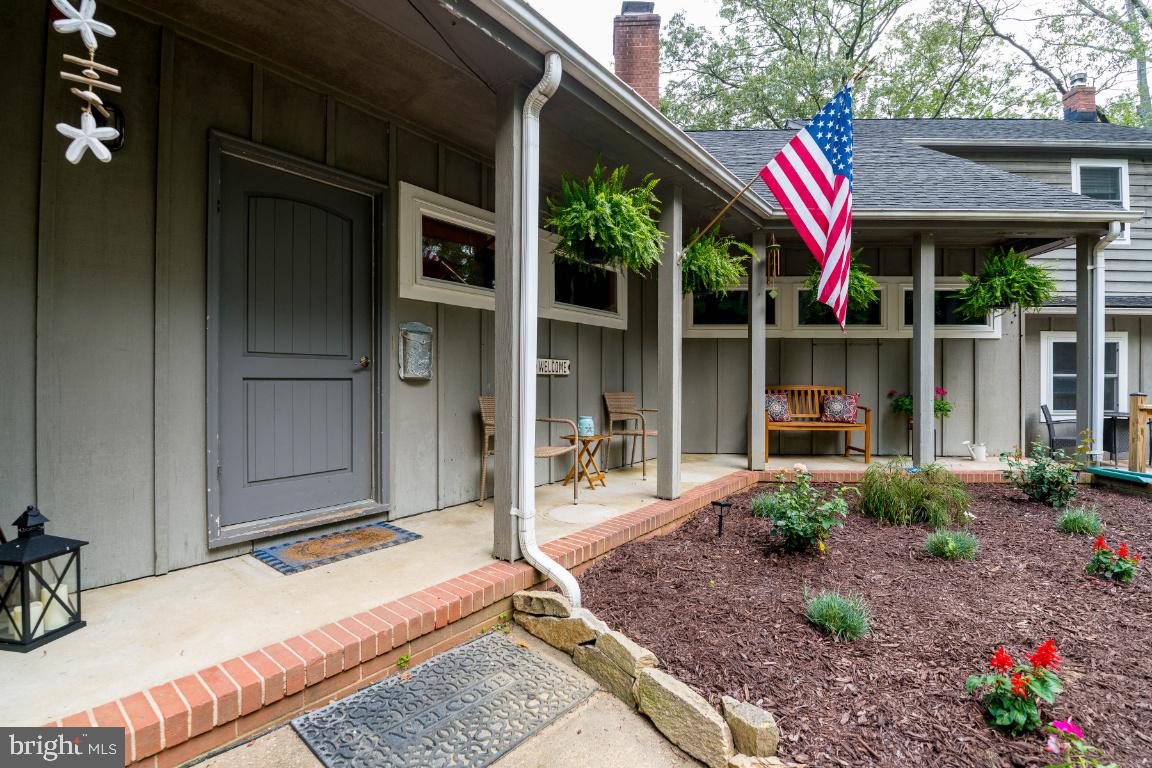 EDGEWATER - Residential