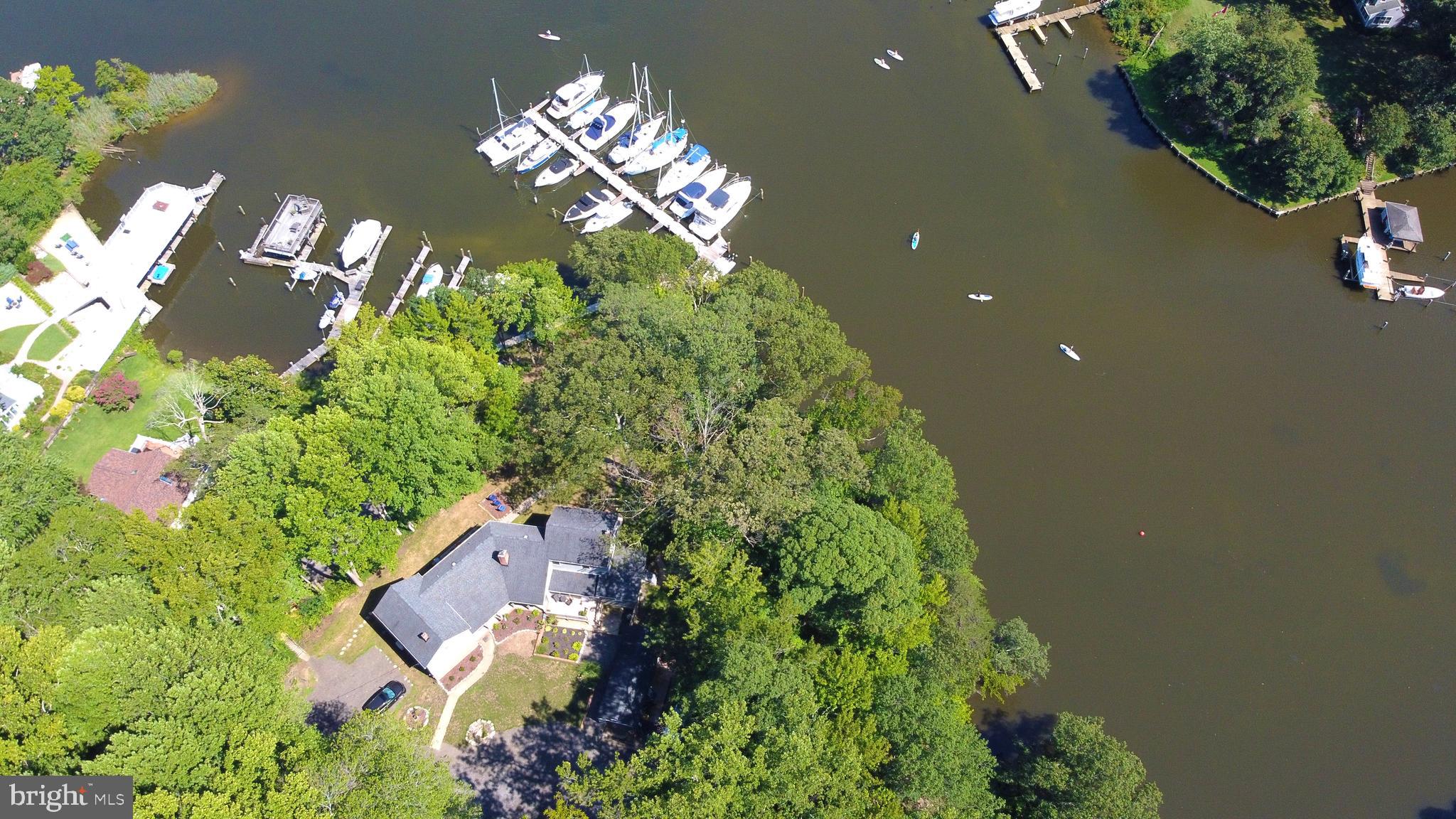 EDGEWATER - Residential