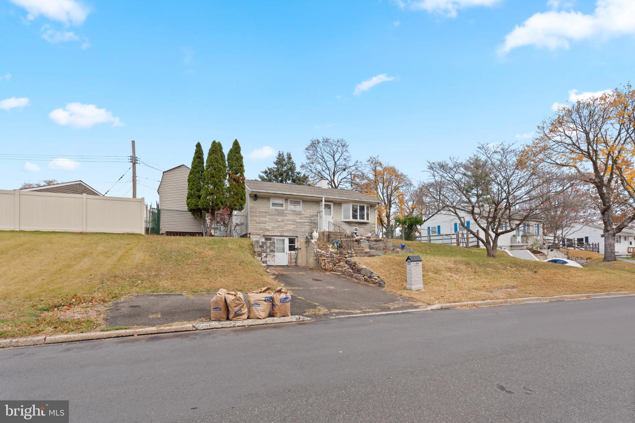 WILLOW PENN - Residential