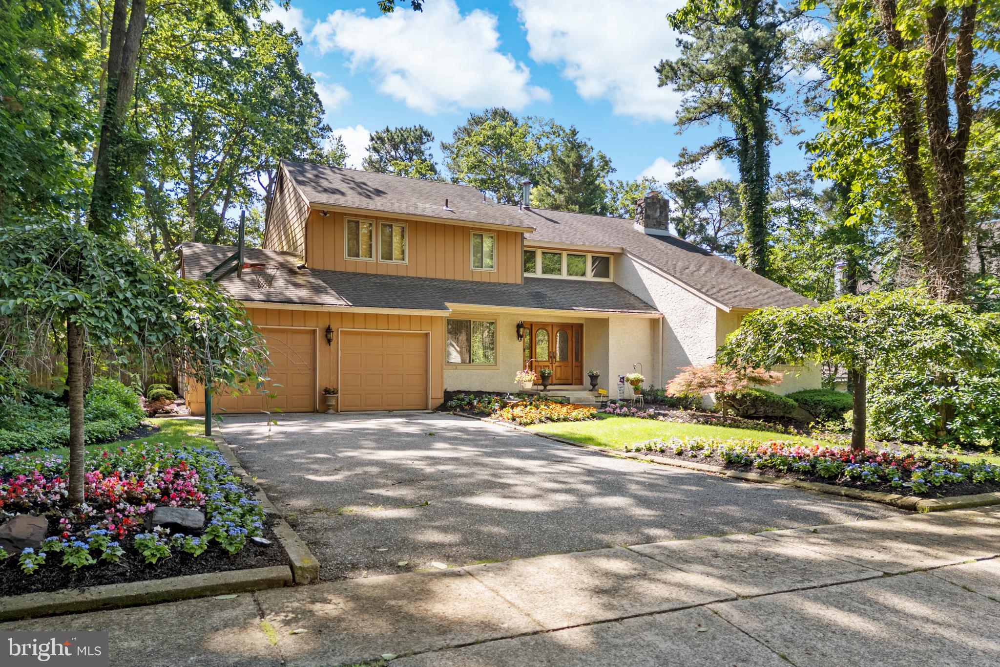 15 HAZELHURST DRIVE