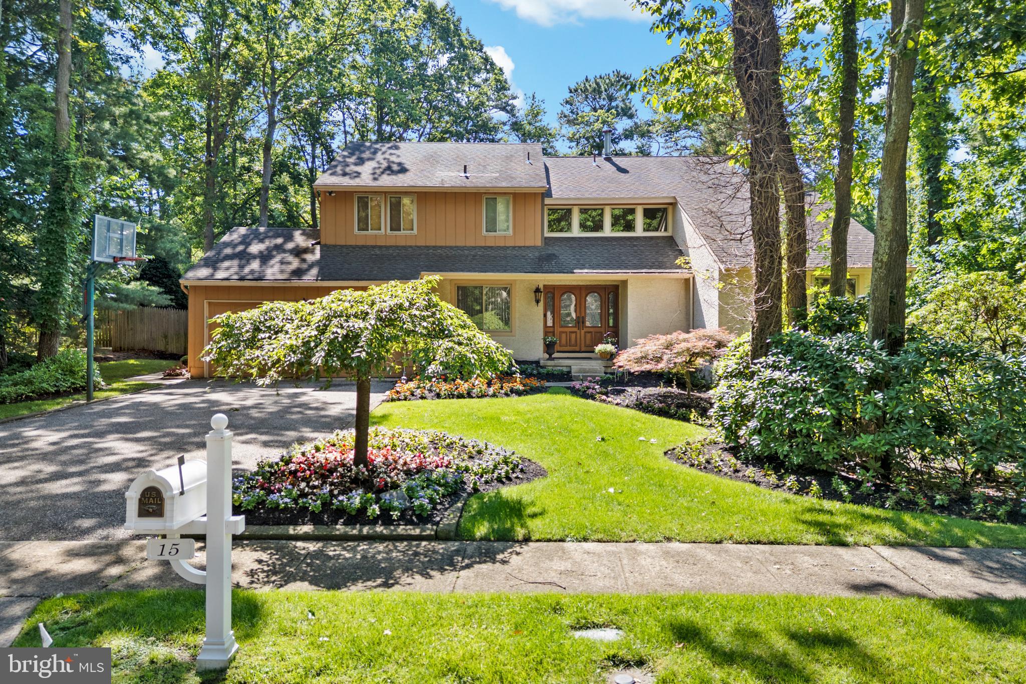 15 HAZELHURST DRIVE