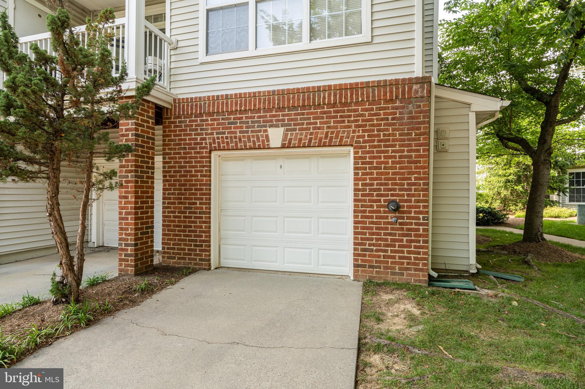 FOX MILL STATION - Residential Lease