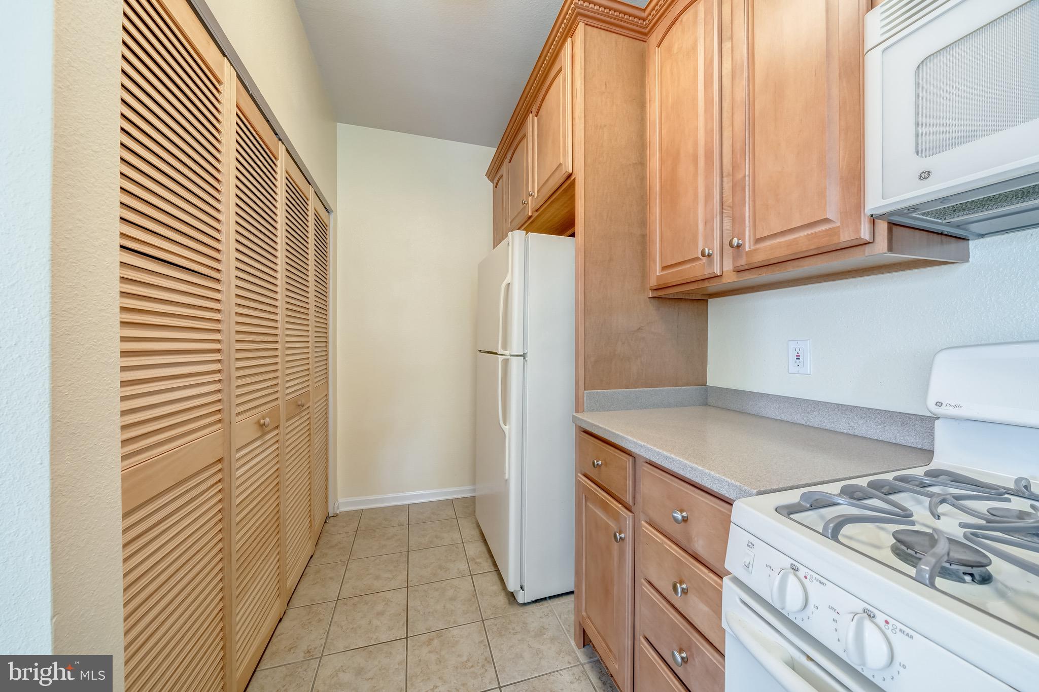 FOX MILL STATION - Residential Lease