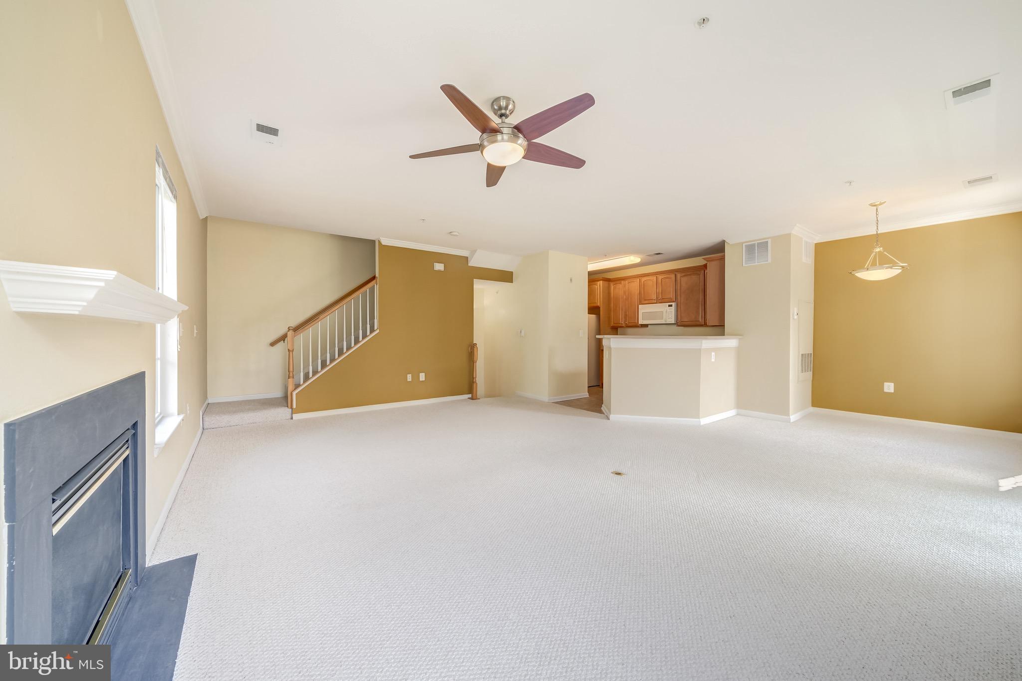 FOX MILL STATION - Residential Lease