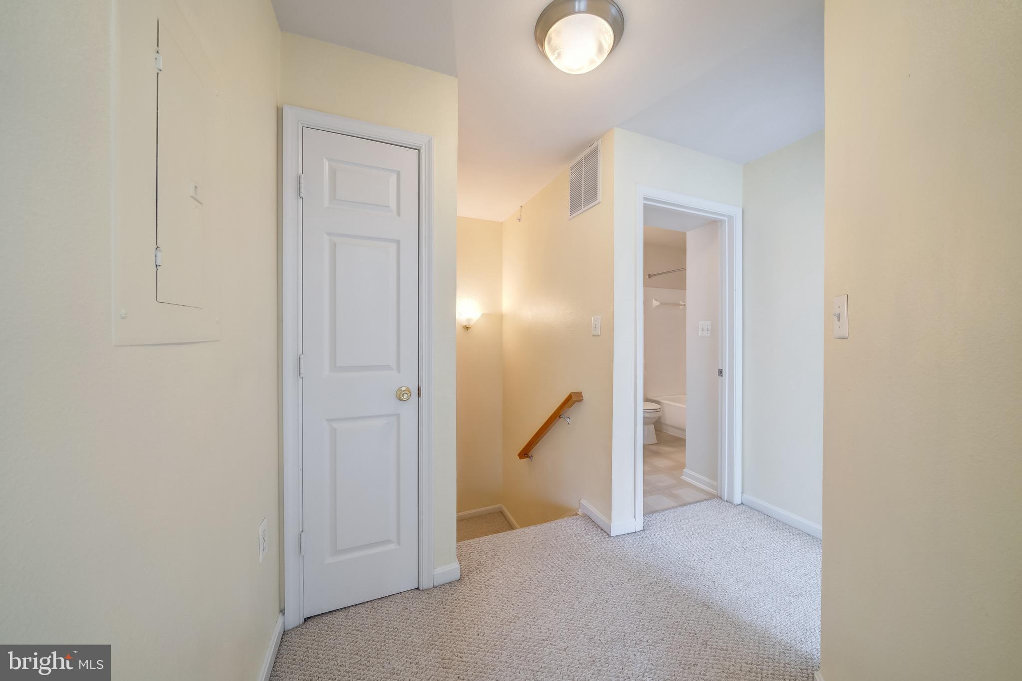 FOX MILL STATION - Residential Lease