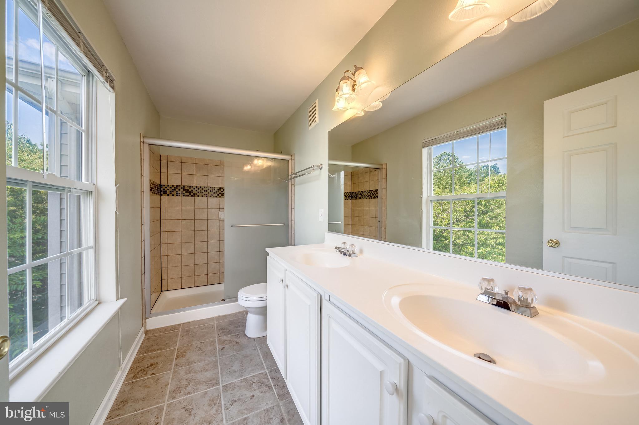 FOX MILL STATION - Residential Lease