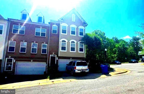 Townhouse For Sale - 9 Lookout Dr<br/> INDIAN HEAD, MD 20640